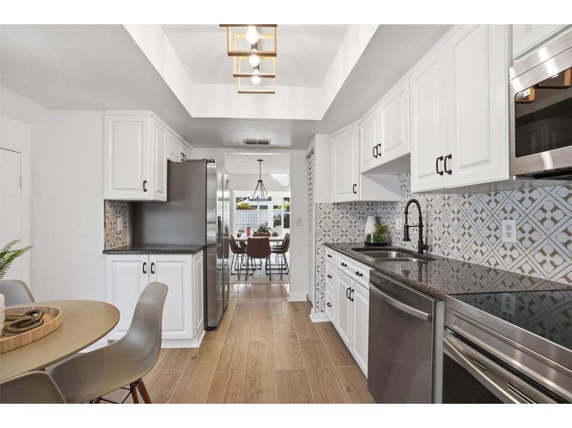 15307 Winterwind Drive Tampa FL 33624 W7880722 image17