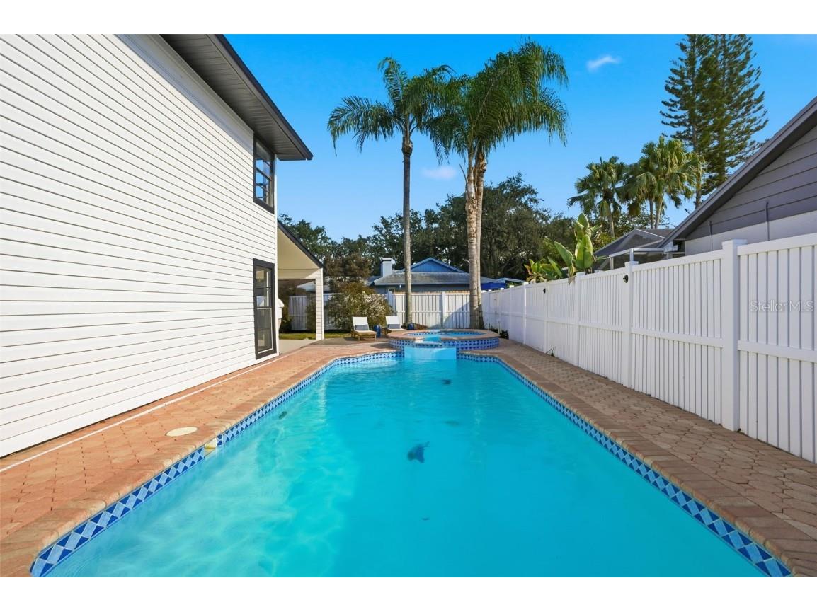 15307 Winterwind Drive Tampa FL 33624 W7880722 image36