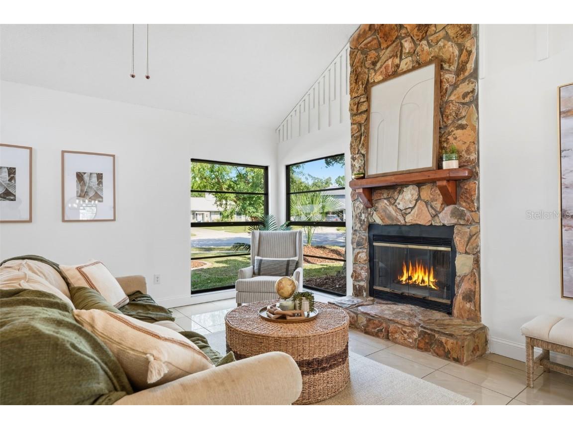 15307 Winterwind Drive Tampa FL 33624 W7880722 image7