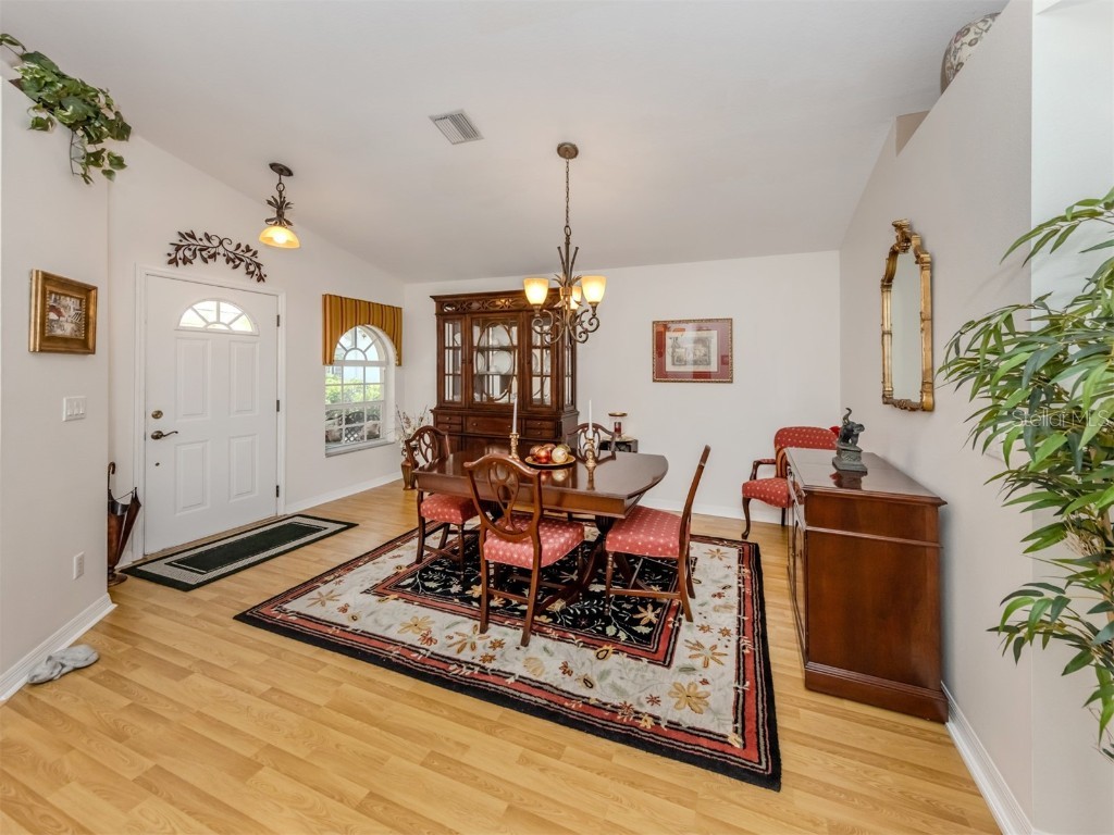 1531 Belfry Drive Venice FL 34292 N6139092 image5