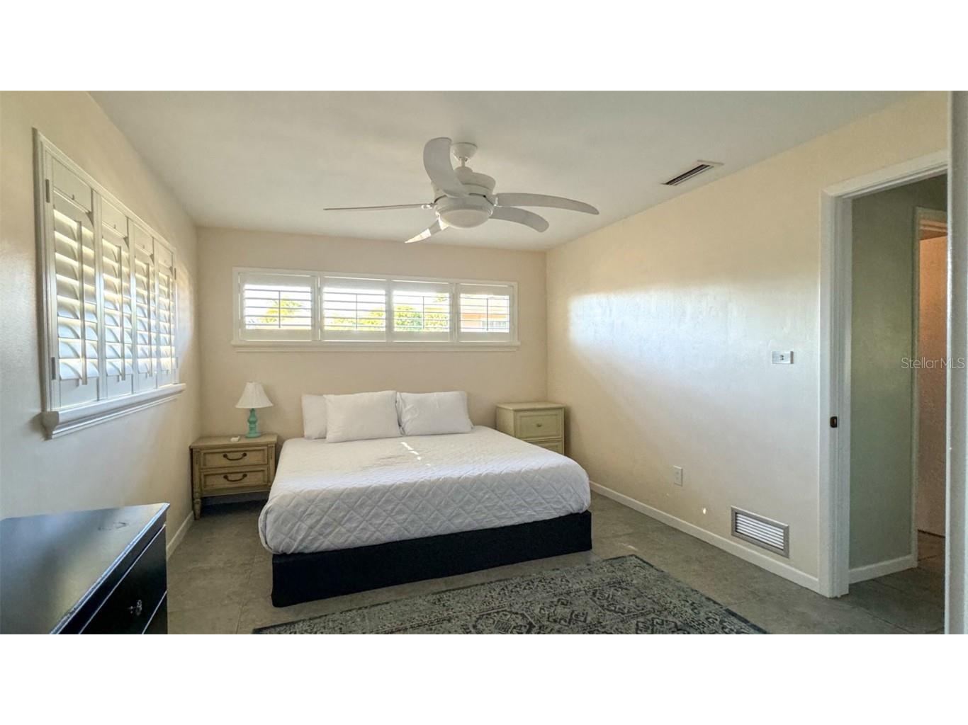 1531 Hill Drive Largo FL 33770 TB8450060 image5