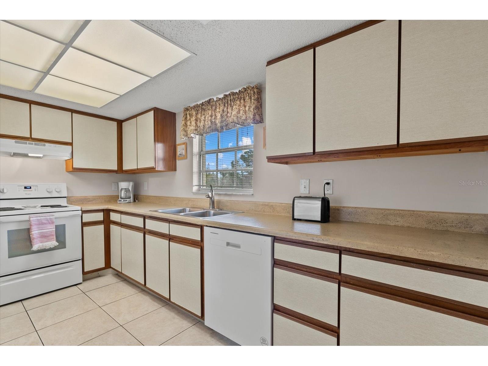 1531 Placida Road #204 Englewood FL 34223 D6145676 image10