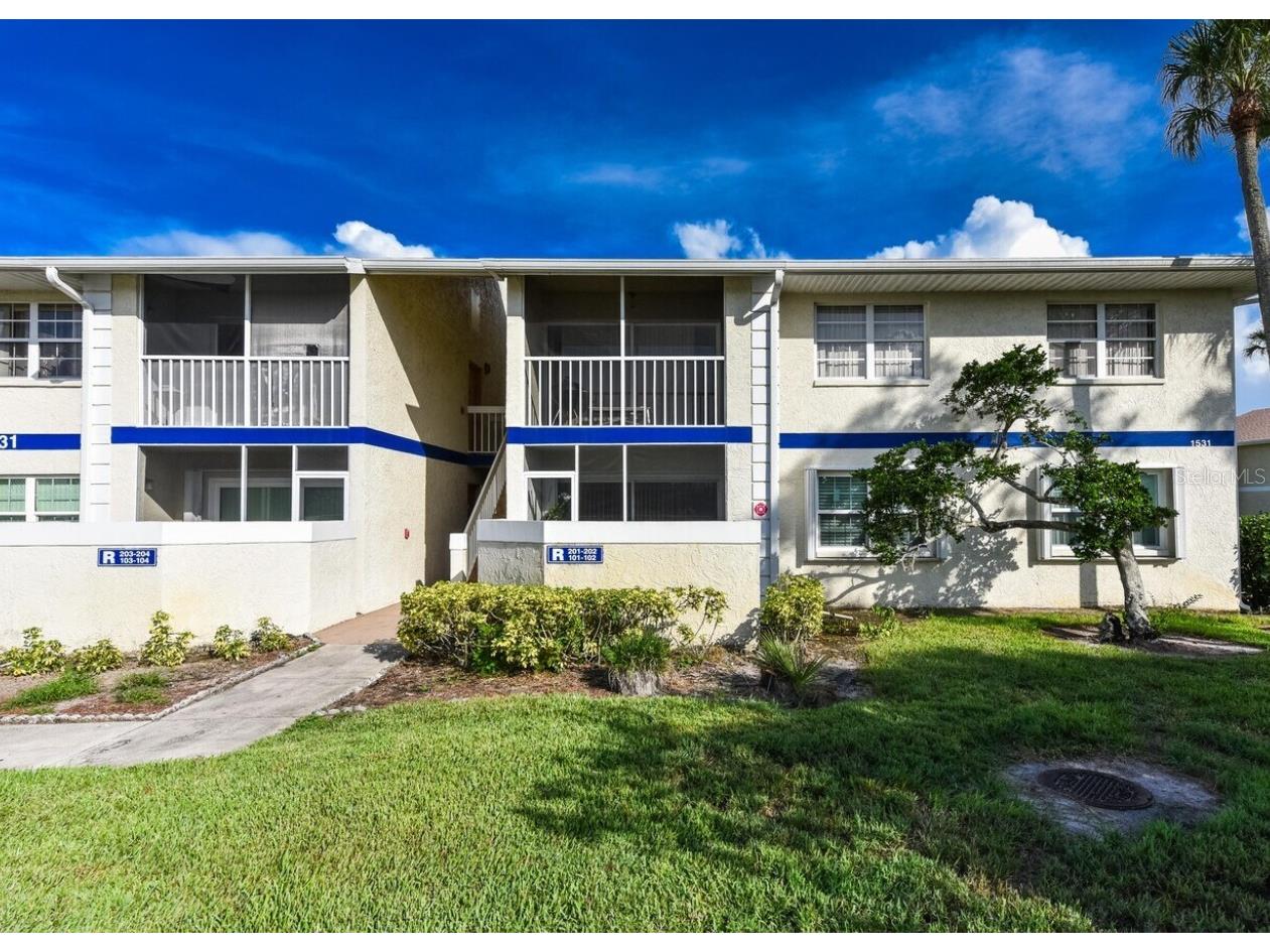 1531 SE Royal Green Circle #107 Port Saint Lucie FL 34952 TB8462124 image2