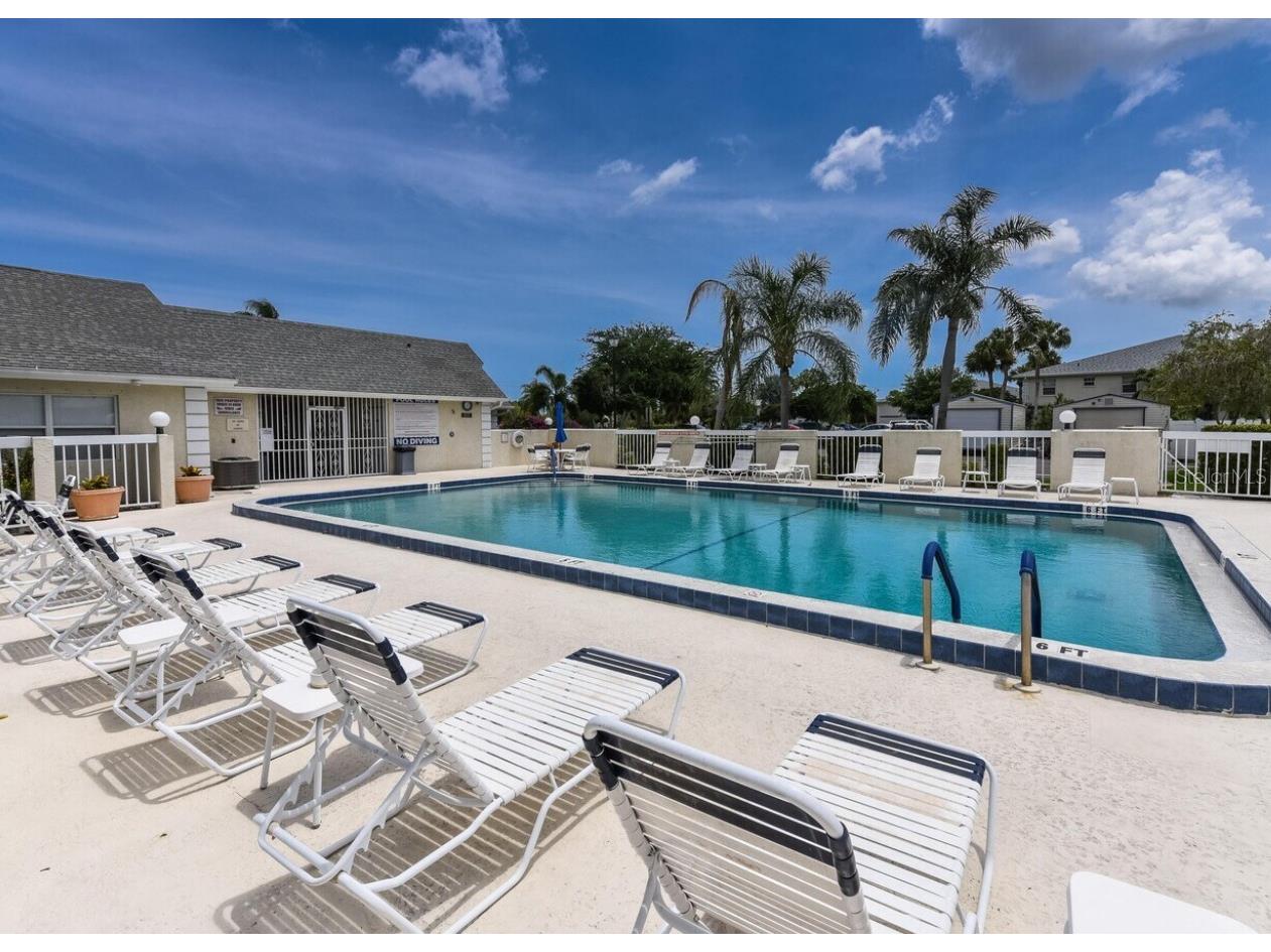 1531 SE Royal Green Circle #107 Port Saint Lucie FL 34952 TB8462124 image28