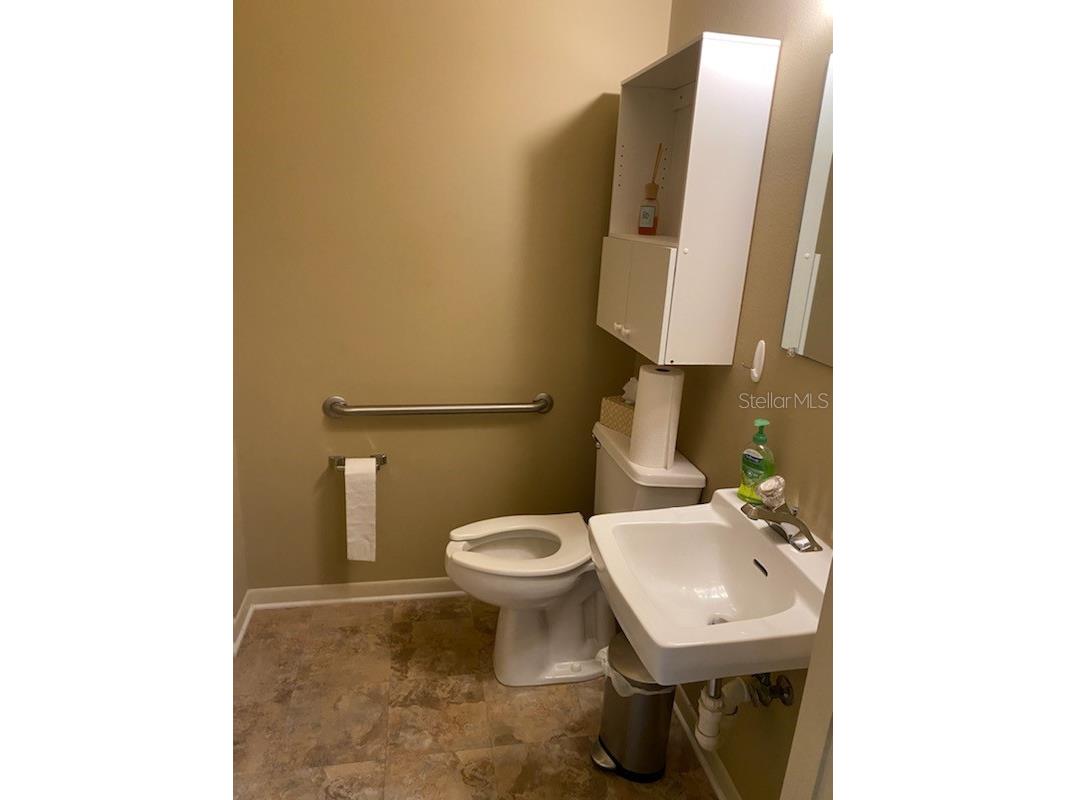 1531 Tamiami Trail S #8A-8T Venice FL 34285 A4691367 image6
