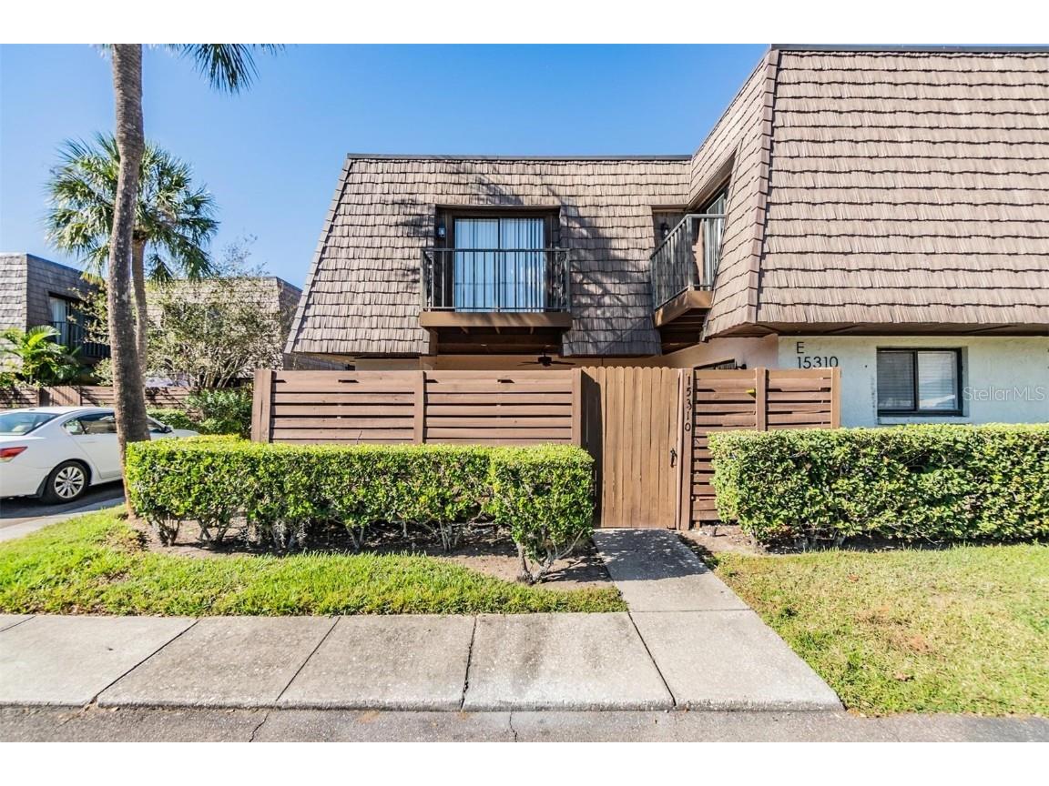 15310 E Pond Woods Drive #15310 Tampa FL 33618 T3488772 image1