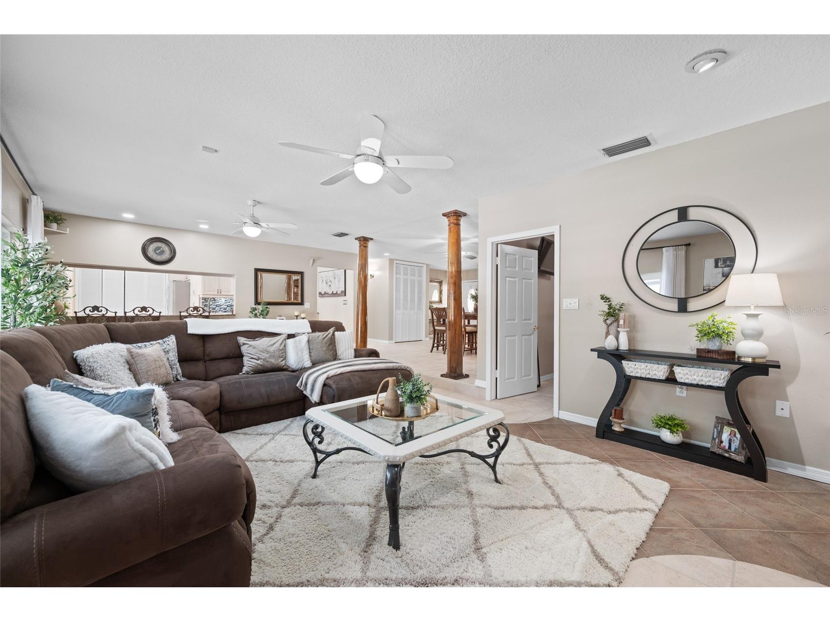 15314 Lake Magdalene Boulevard Tampa FL 33618 TB8505655 image24