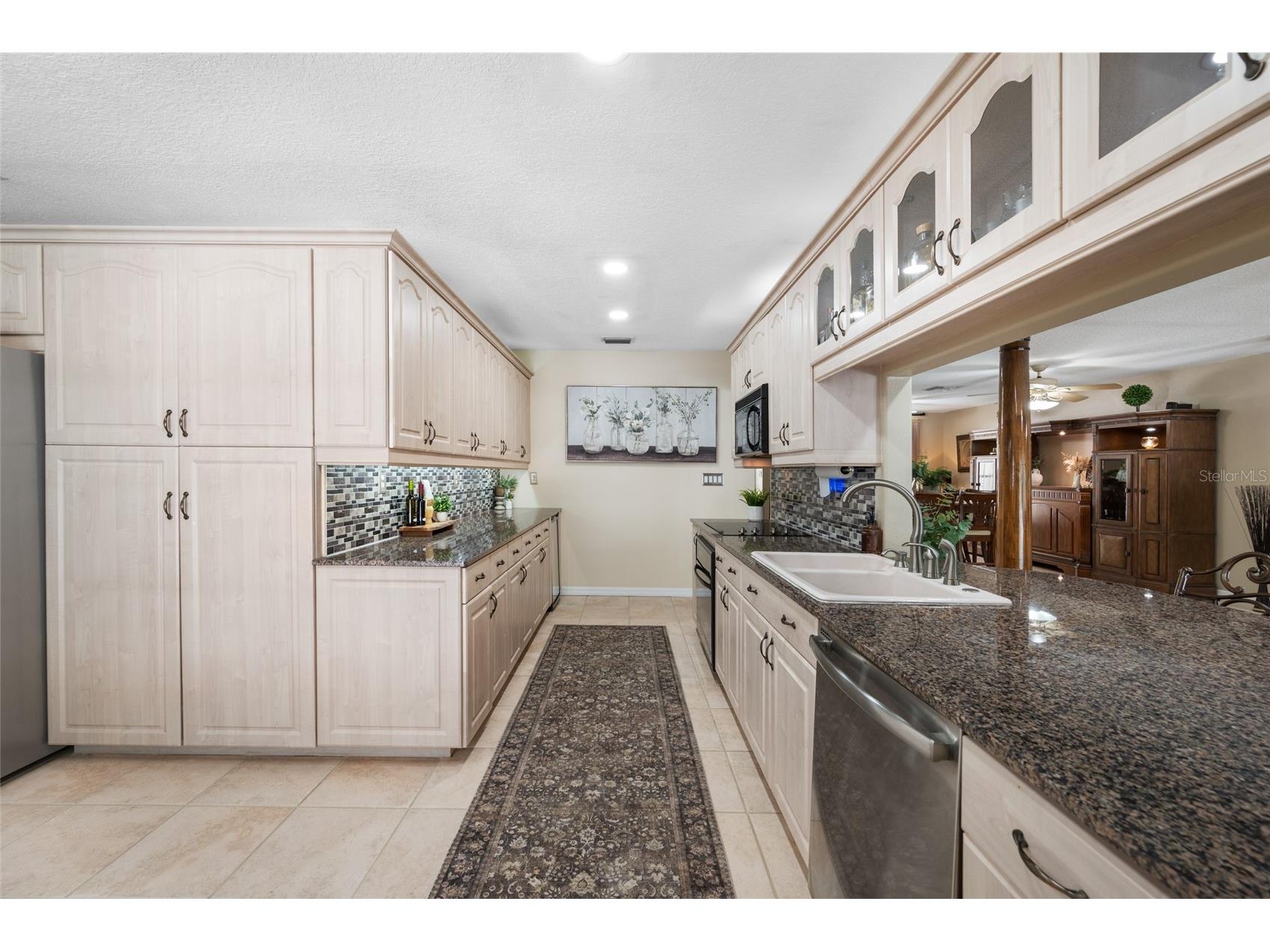 15314 Lake Magdalene Boulevard Tampa FL 33618 TB8505655 image30