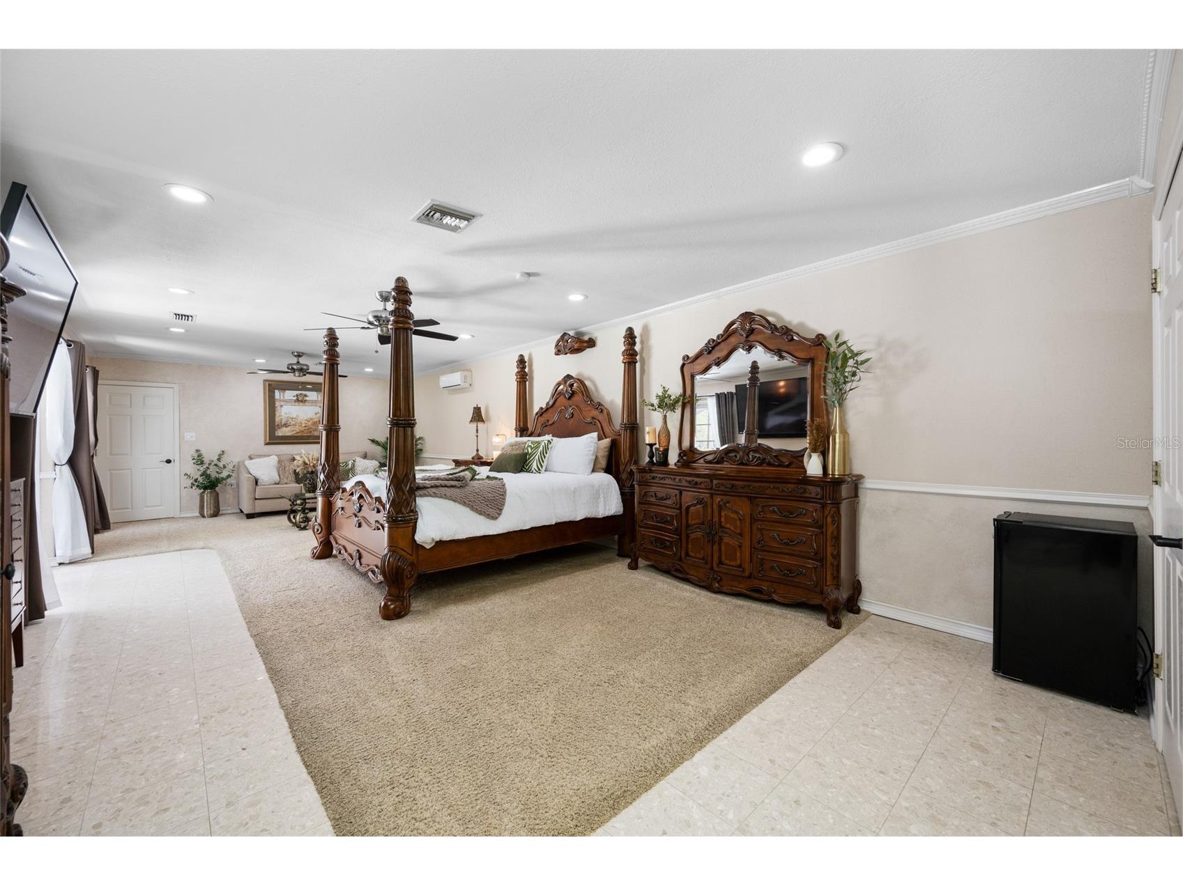 15314 Lake Magdalene Boulevard Tampa FL 33618 TB8505655 image35