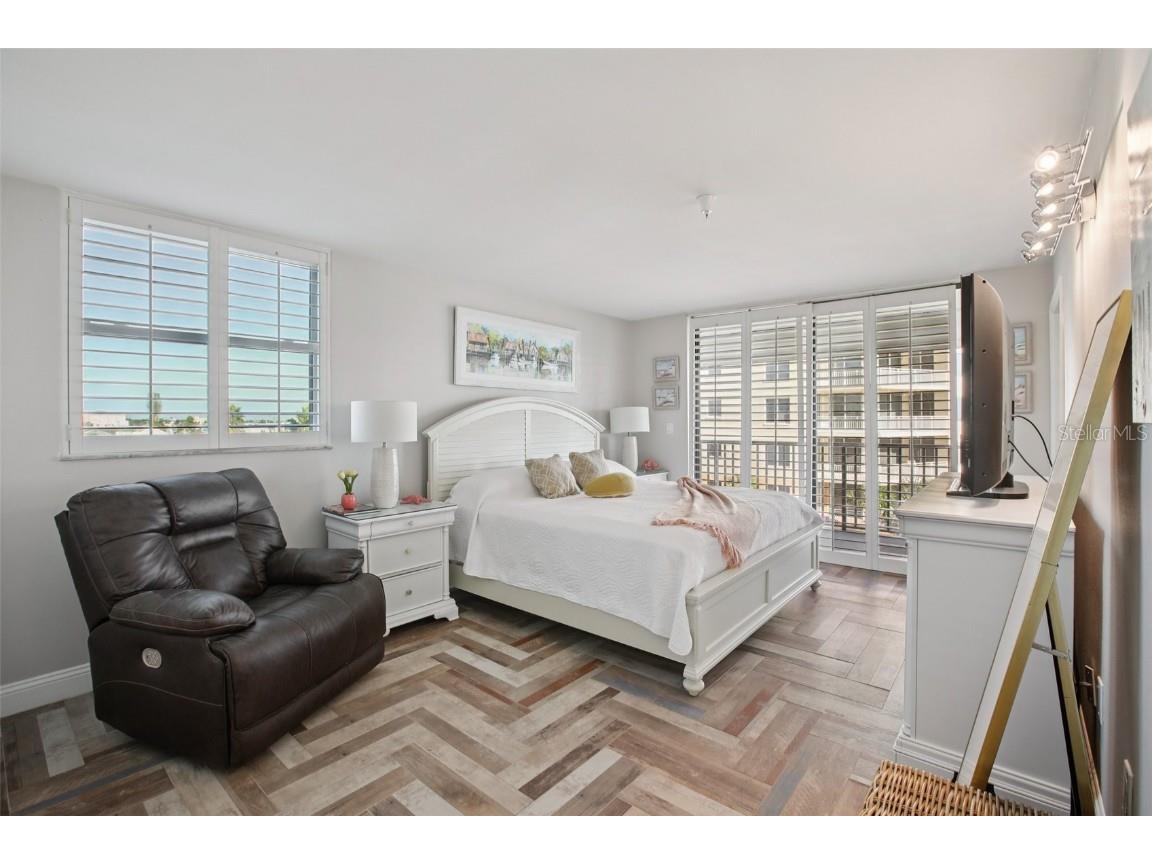 15316 Gulf Boulevard #301 Madeira Beach FL 33708 - GULF TB8447552 image21