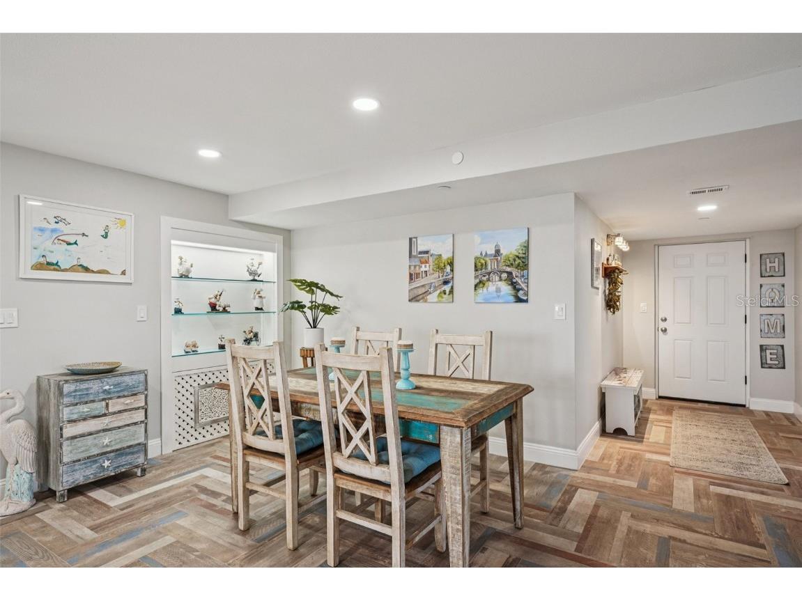 15316 Gulf Boulevard #301 Madeira Beach FL 33708 - GULF TB8447552 image9