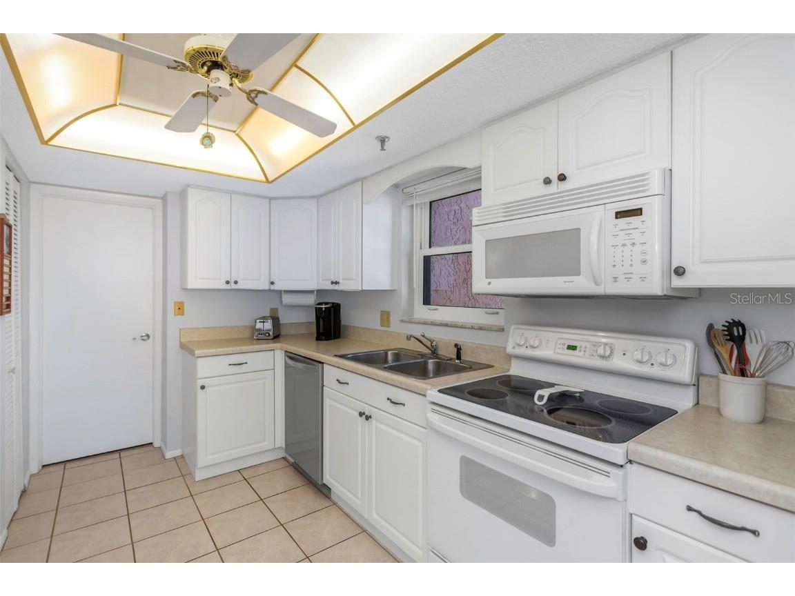 15316 Gulf Boulevard #604 Madeira Beach FL 33708 U8199484 image6