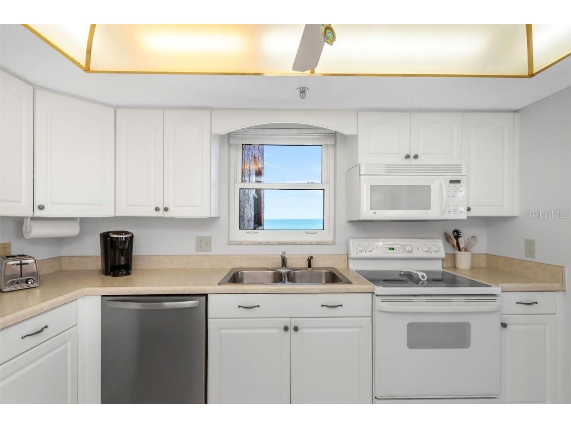 15316 Gulf Boulevard #604 Madeira Beach FL 33708 U8199484 image9