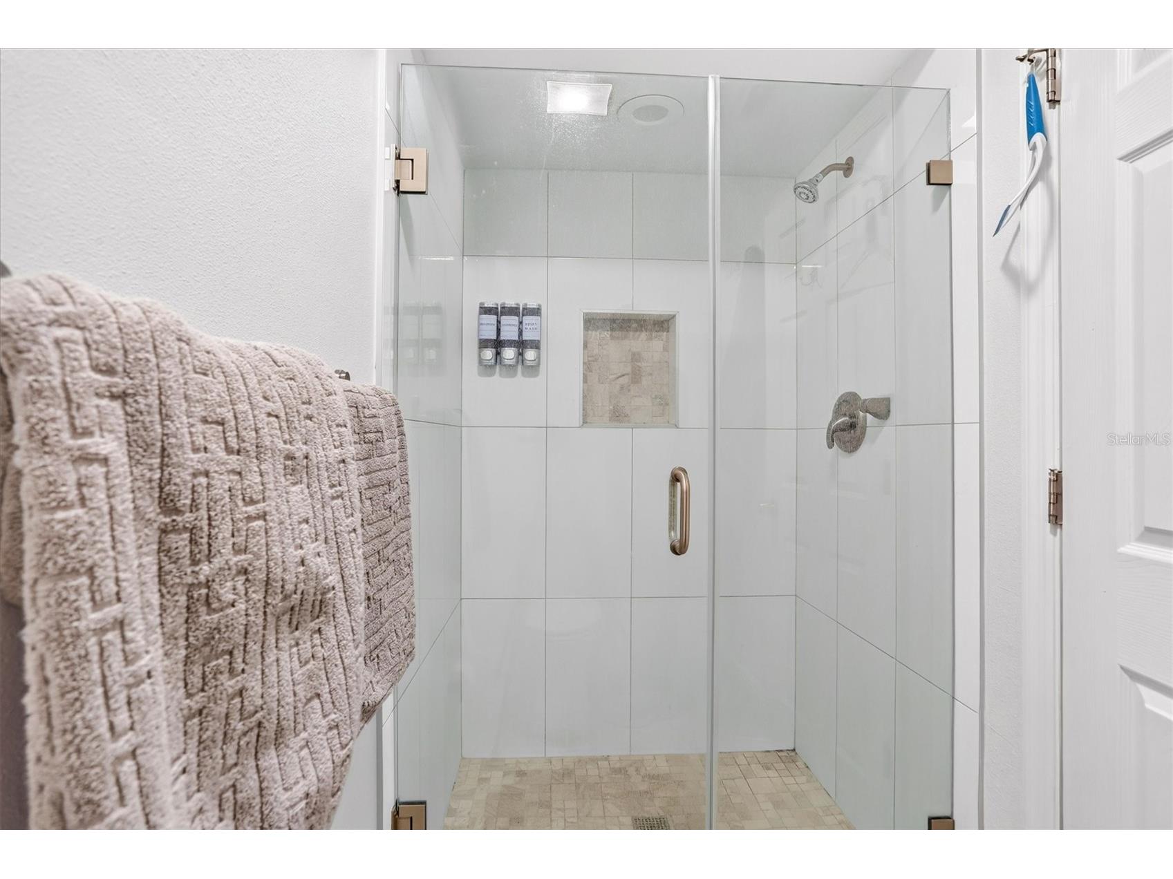 15317 W Pond Woods Drive #103 Tampa FL 33618 TB8527349 image25