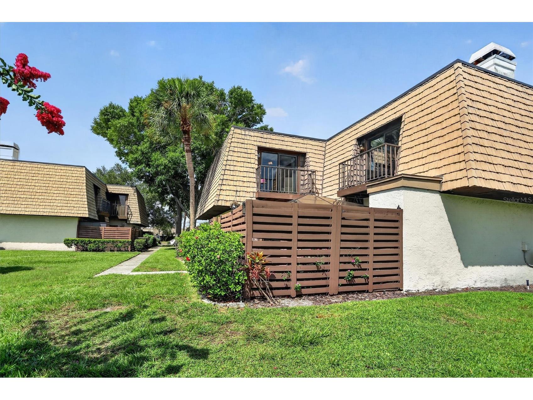 15317 W Pond Woods Drive #103 Tampa FL 33618 TB8527349 image3