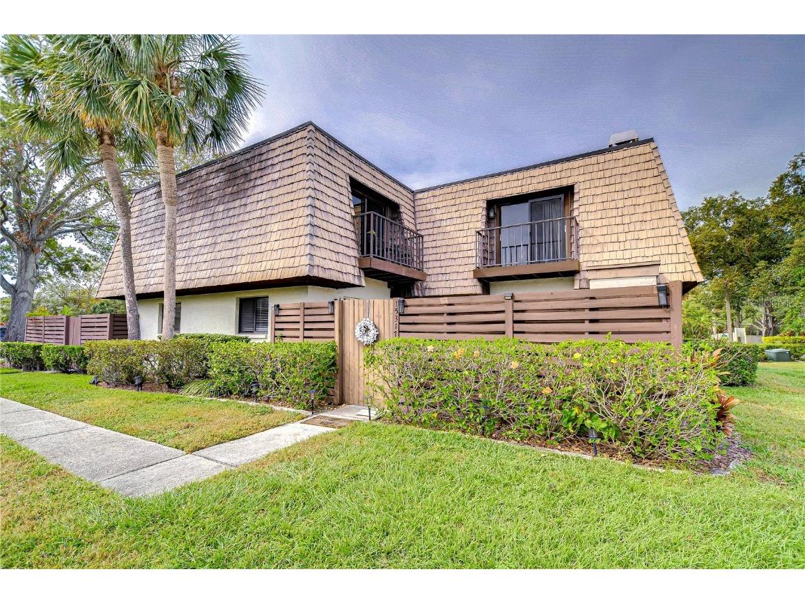 15317 W Pond Woods Place #15317 Tampa FL 33618 TB8324540 image1