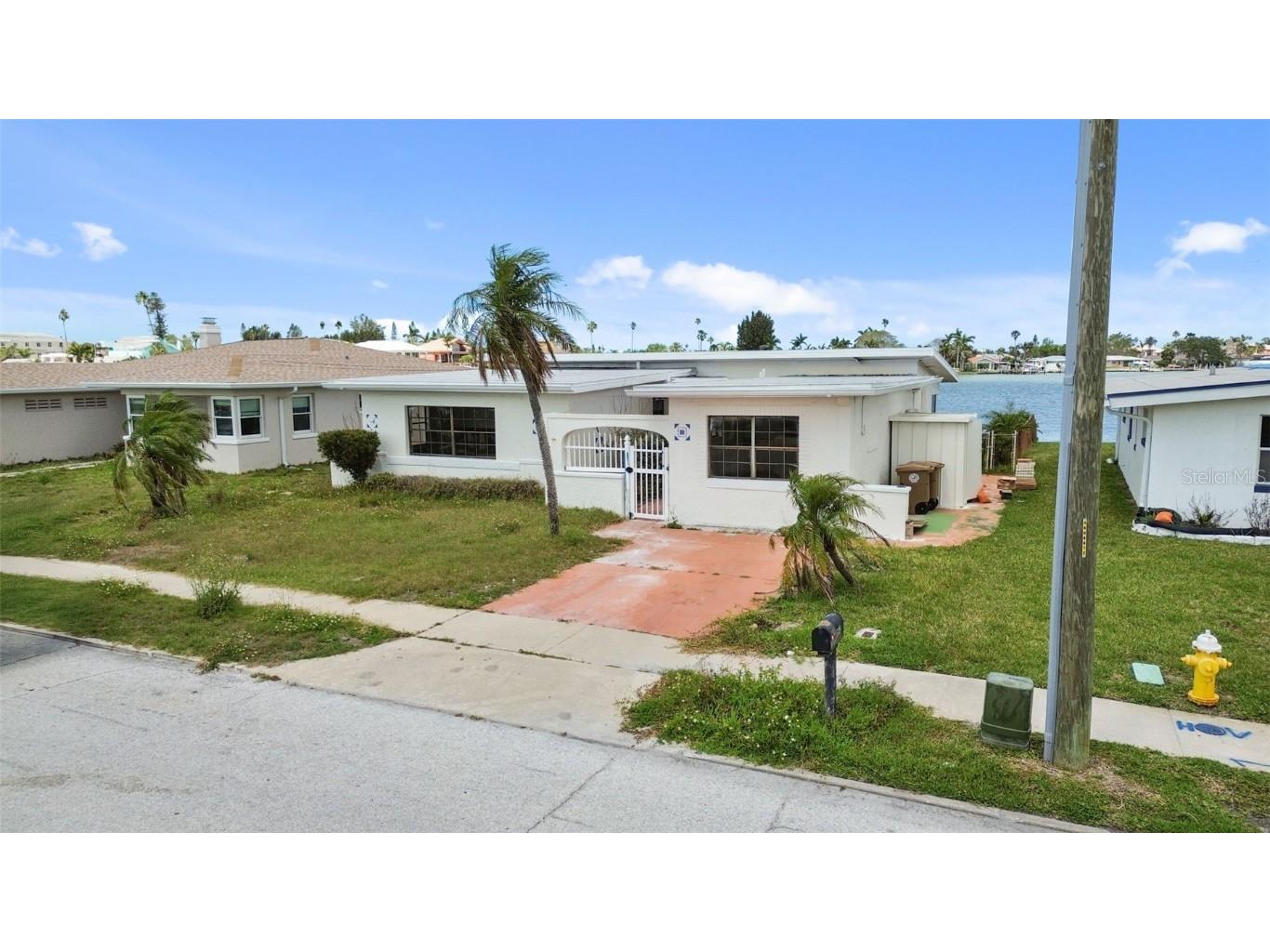 15319 Harbor Drive Madeira Beach FL 33708 - BOCA CIEGA BAY TB8372579 image1