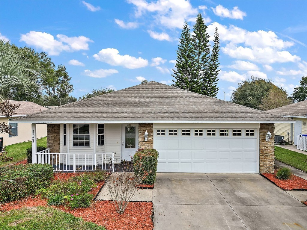 1532 Lake Villa Drive Tavares FL 32778 G5076764 image1