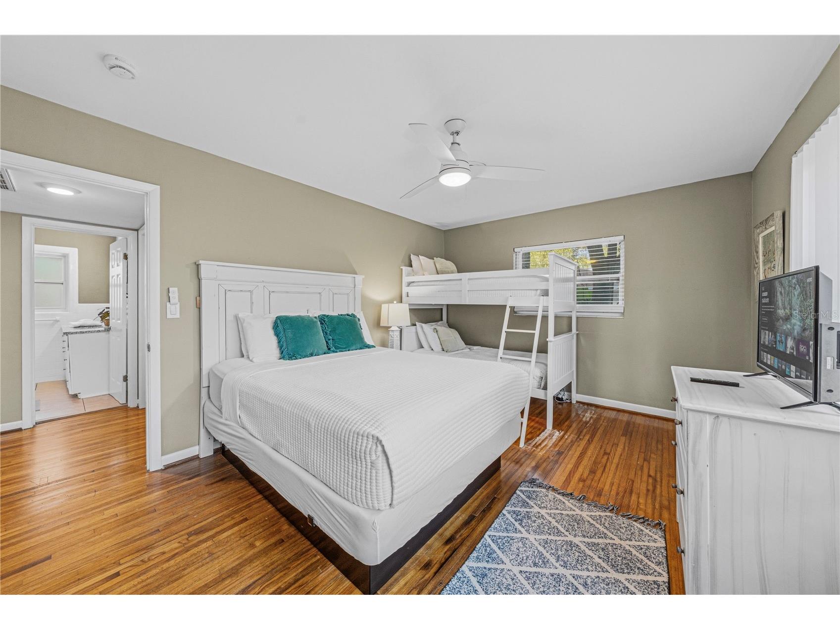 1532 Orange Street Clearwater FL 33756 TB8498708 image57