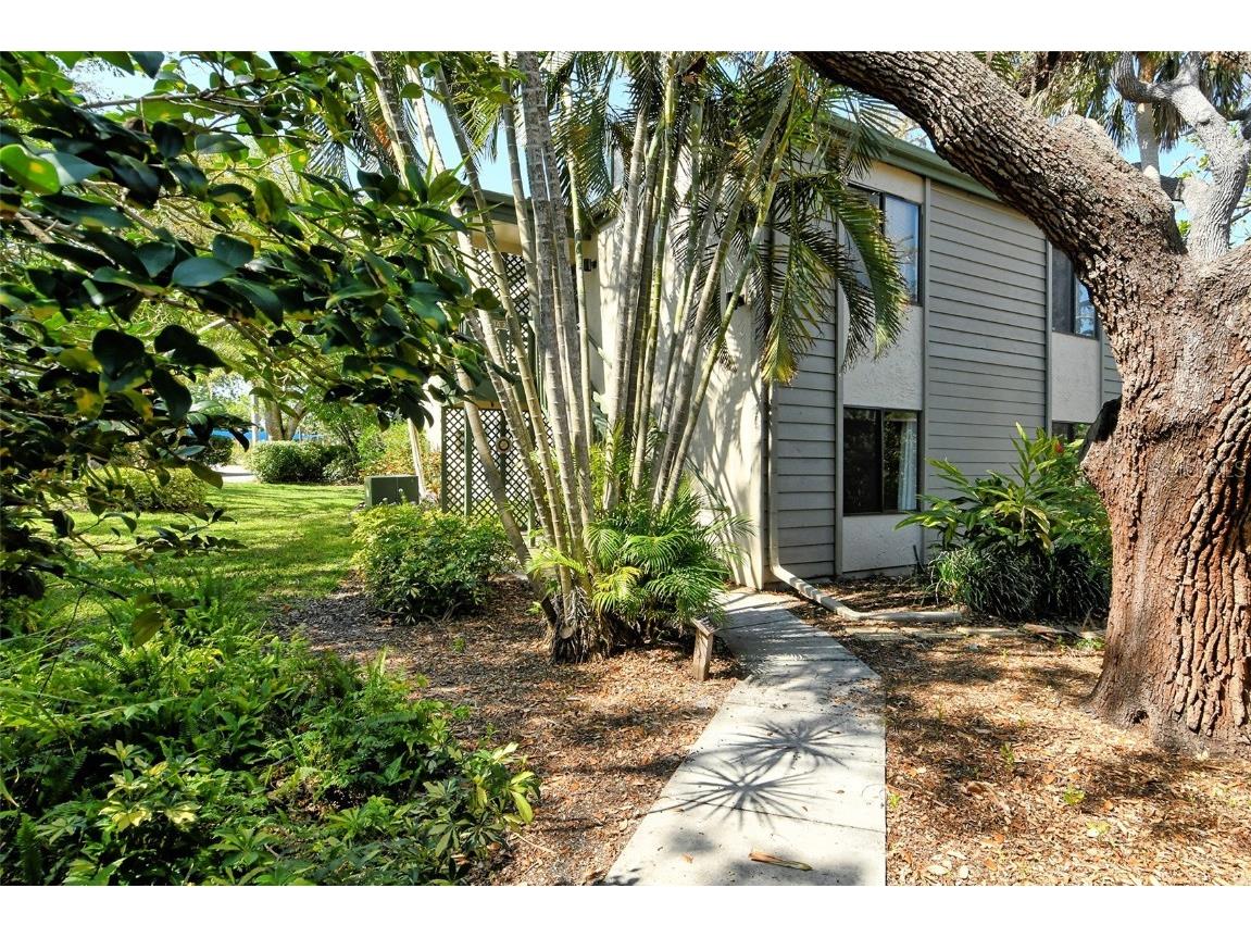 1532 Pelican Point Drive #BA139 Sarasota FL 34231 A4648432 image1