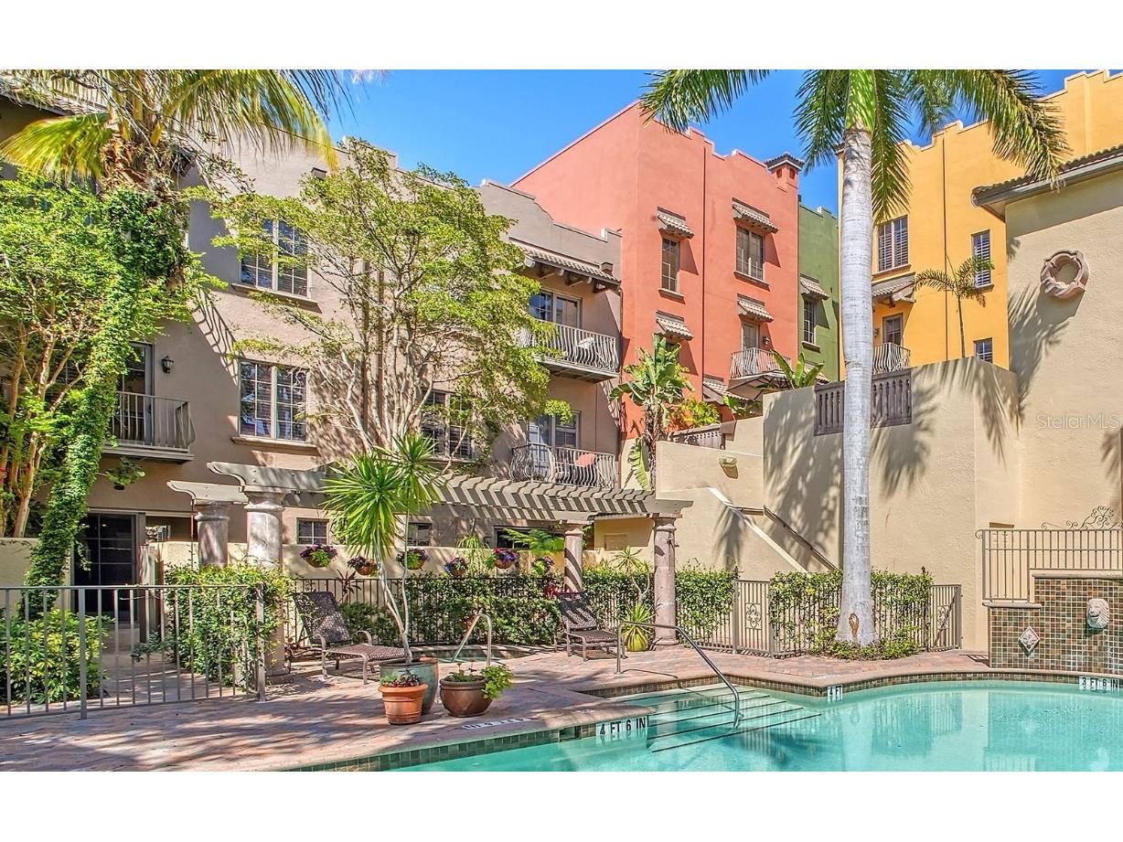 1532 Selby Lane #3 Sarasota FL 34236 A4560981 image1