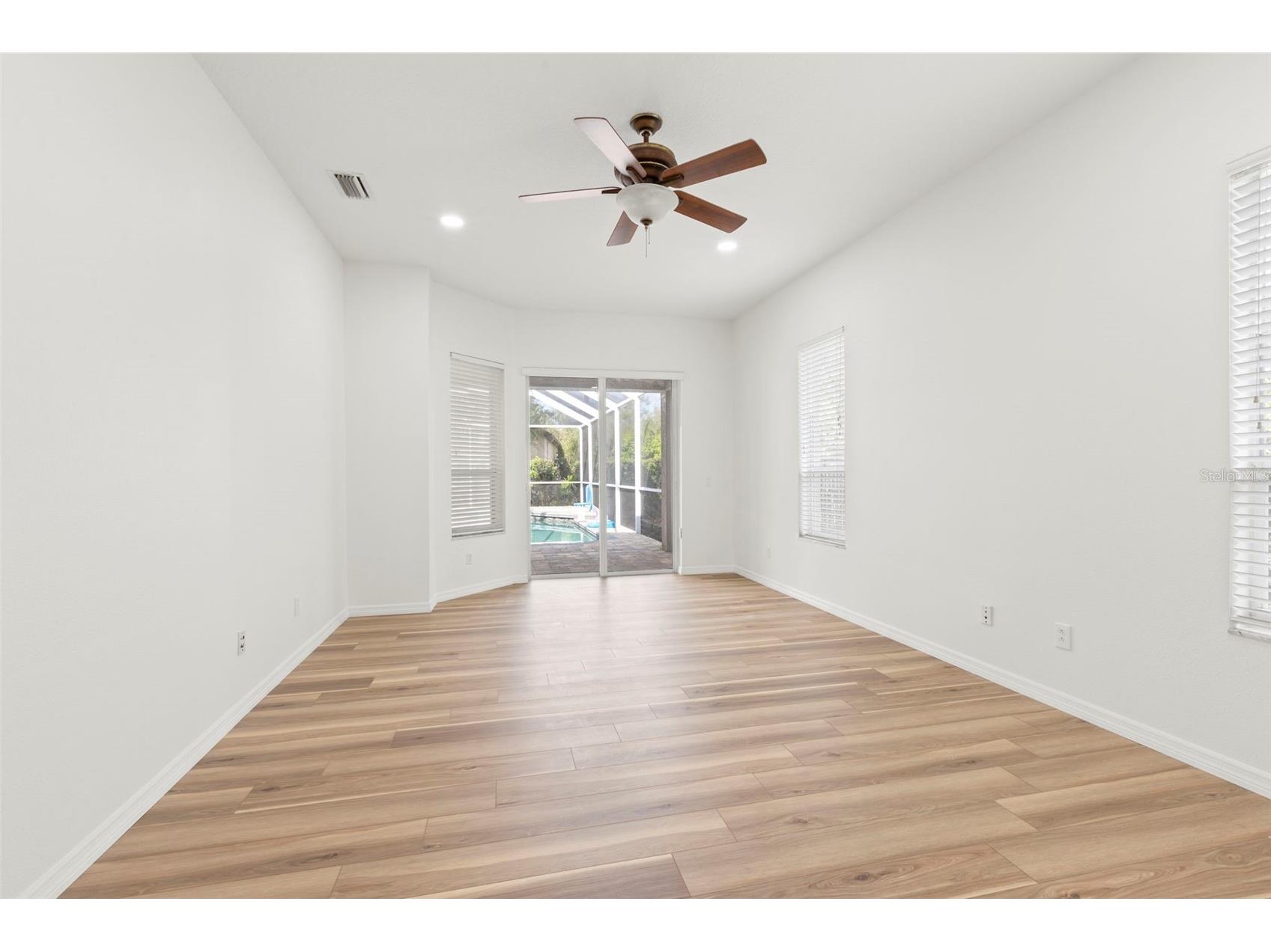 15321 Vireoglen Lane Lithia FL 33547 TB8463294 image32