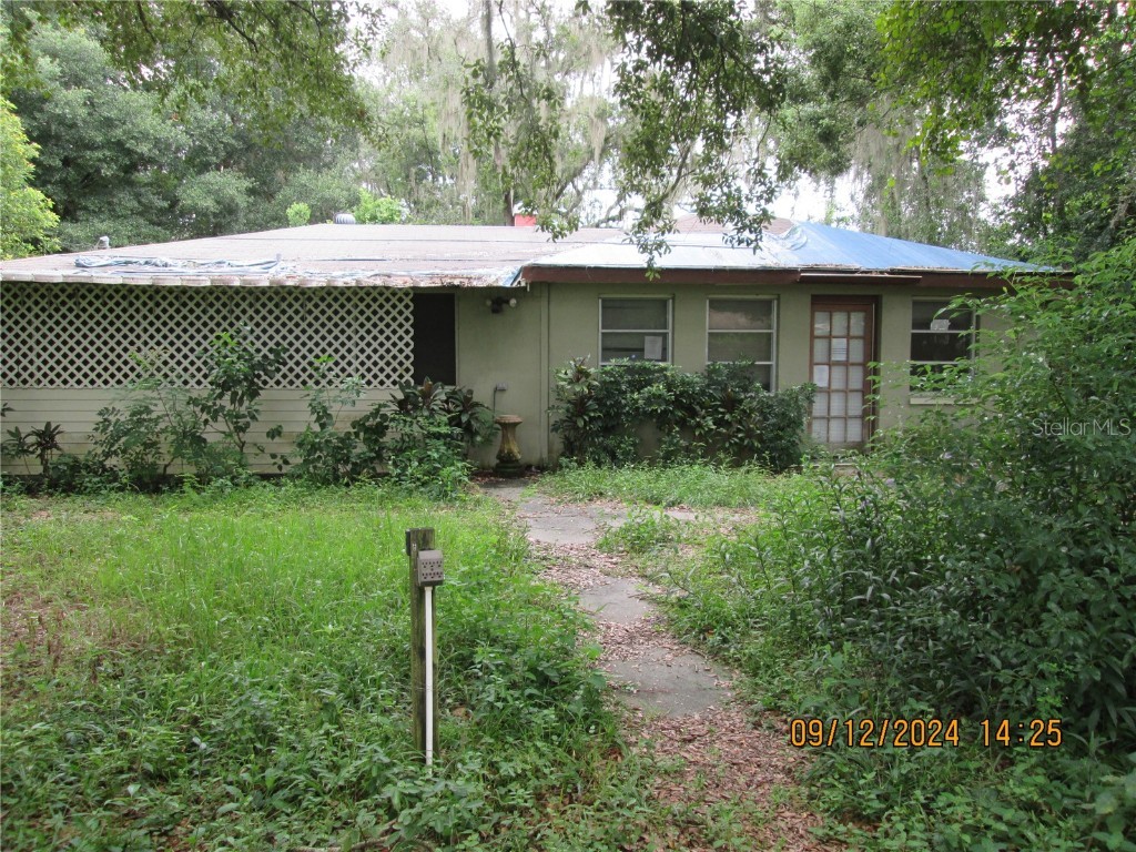 15336 16th Street Dade City FL 33523 TB8304509 image1
