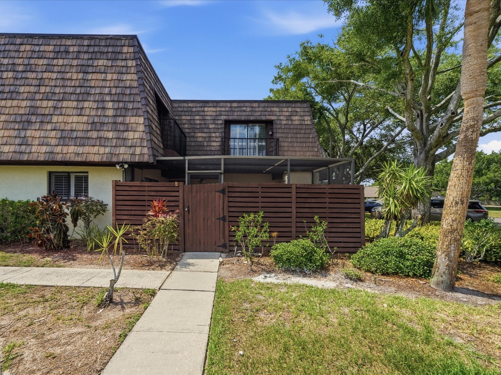 15338 E Pond Woods Drive #15338 Tampa FL 33618 TB8509183 image1