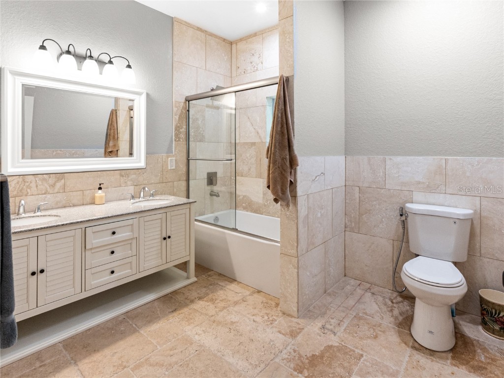 1534 25th Street Sarasota FL 34234 A4674427 image11