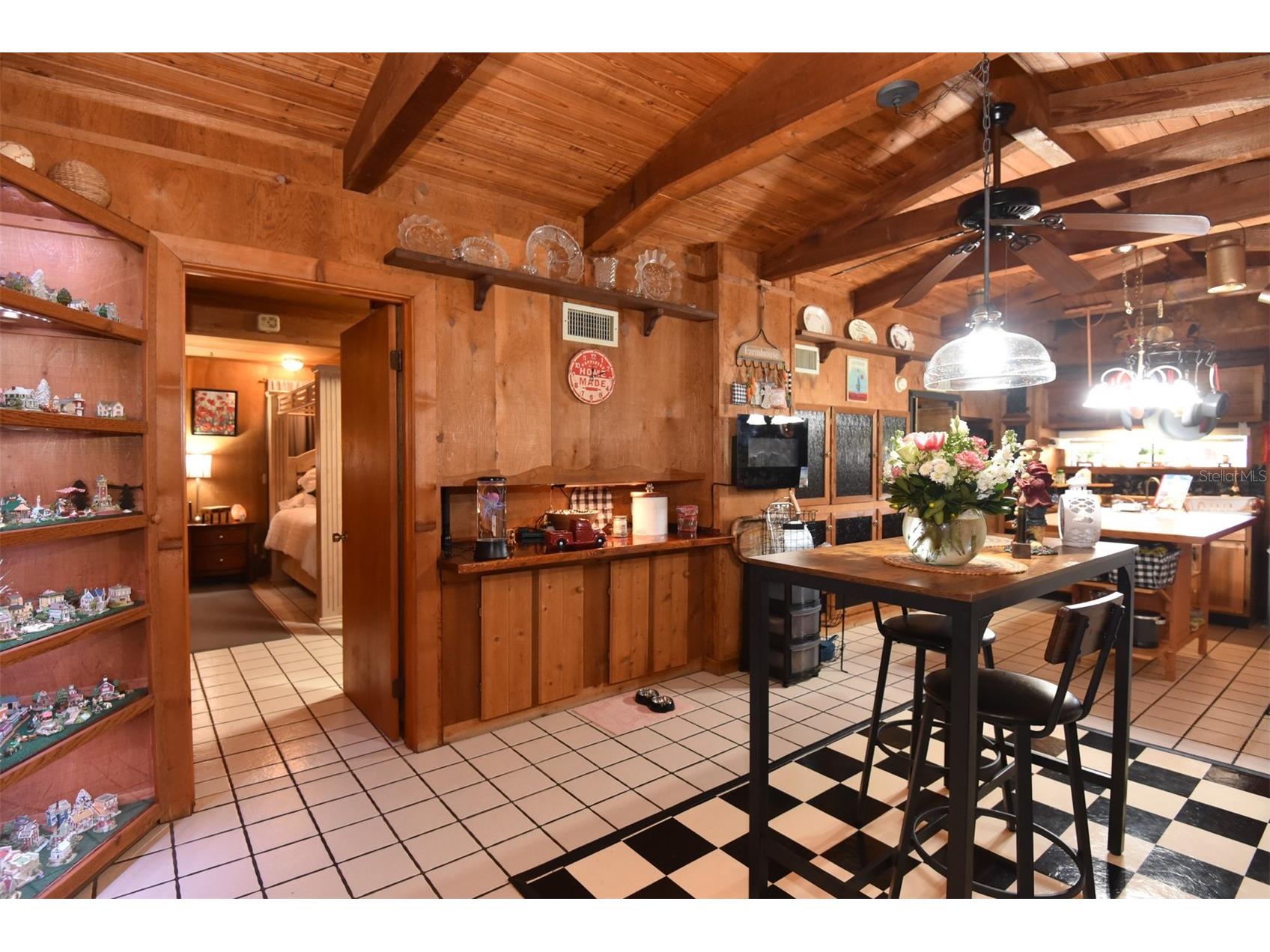 1534 Center Avenue Daytona Beach FL 32117 V4946948 image11