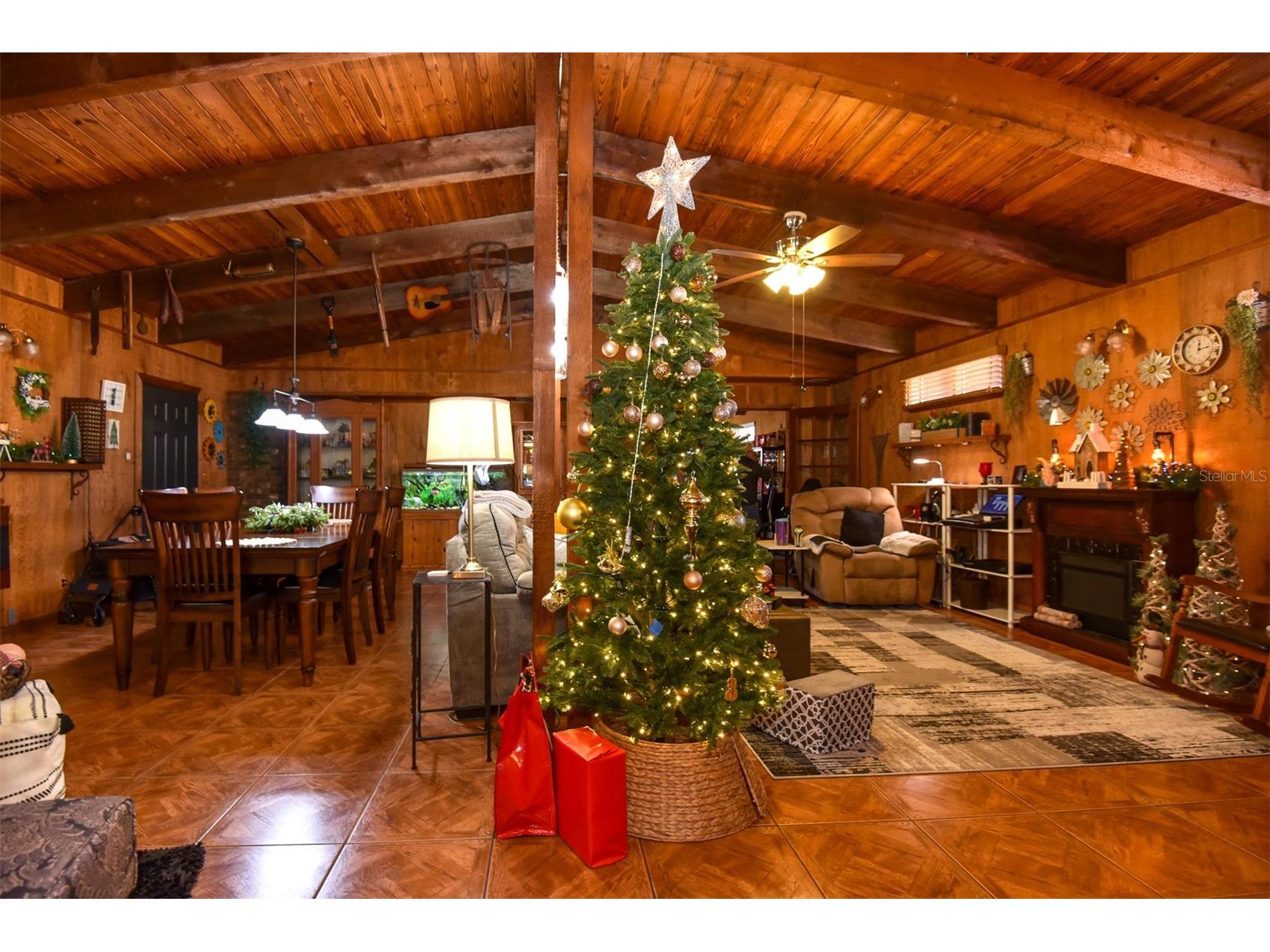 1534 Center Avenue Daytona Beach FL 32117 V4946948 image6