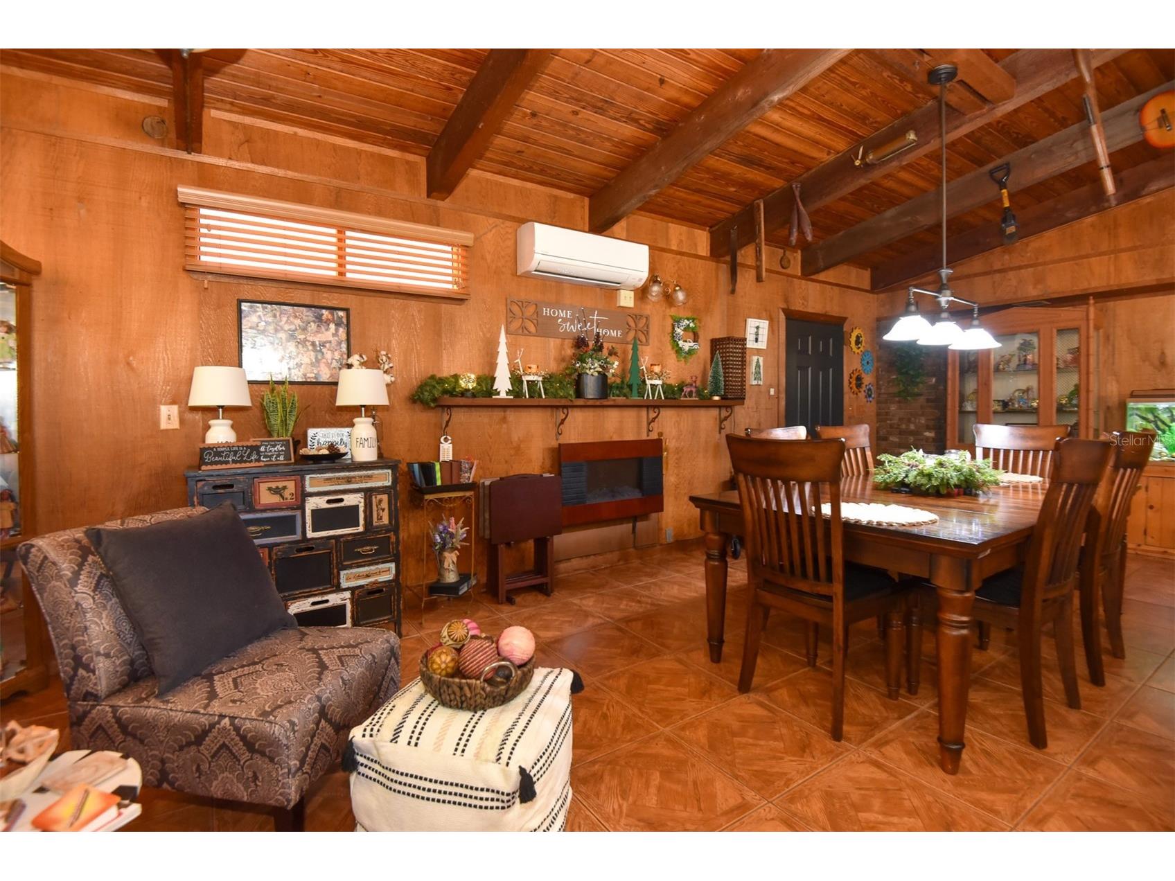 1534 Center Avenue Daytona Beach FL 32117 V4946948 image8