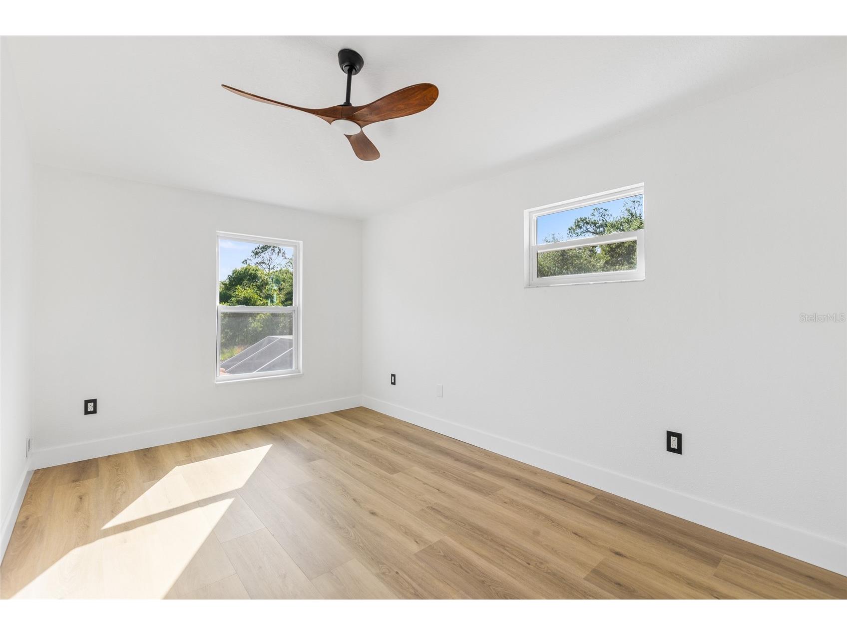 1534 E Lake Woodlands Parkway Oldsmar FL 34677 TB8509589 image42
