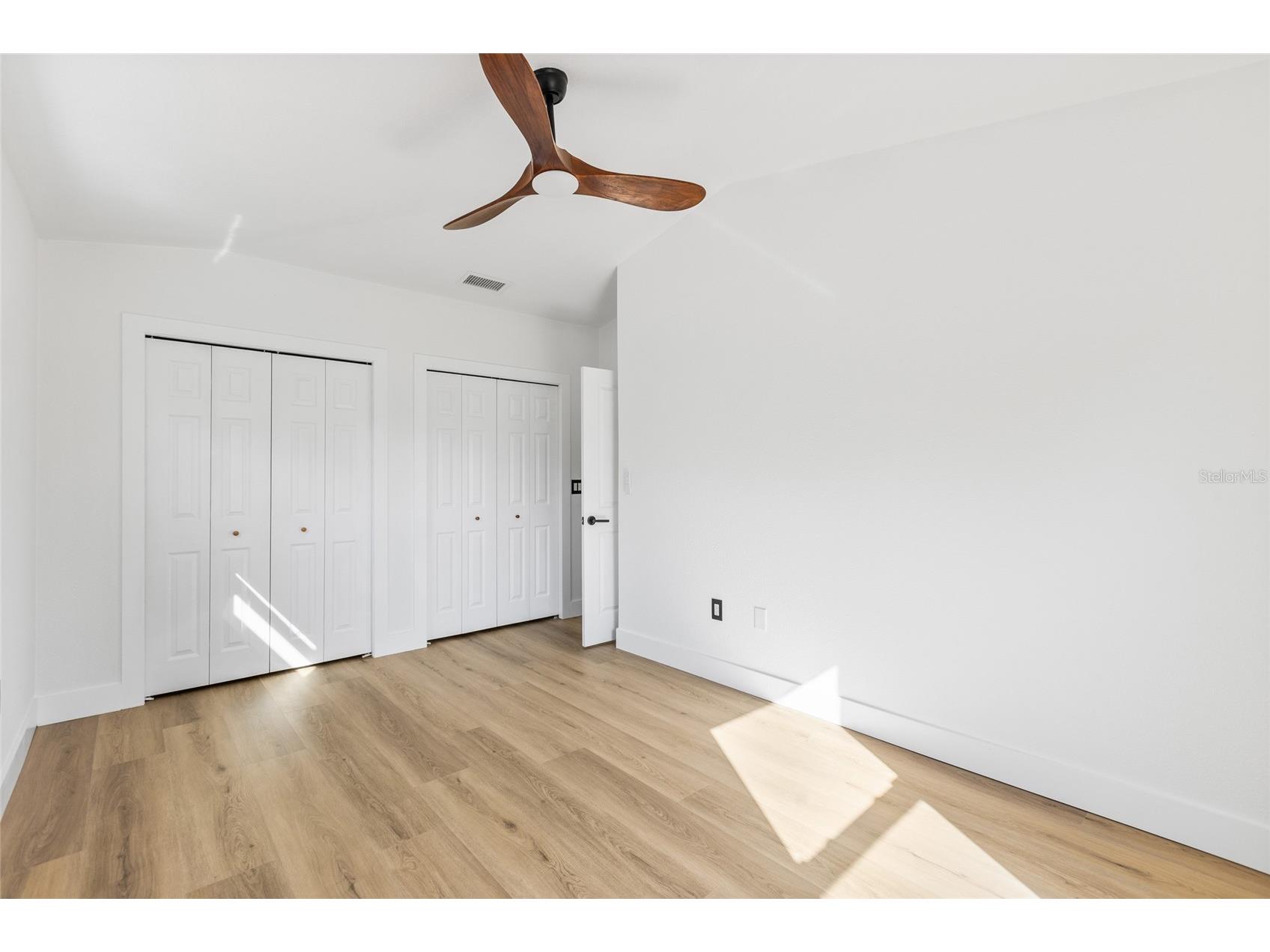 1534 E Lake Woodlands Parkway Oldsmar FL 34677 TB8509589 image43