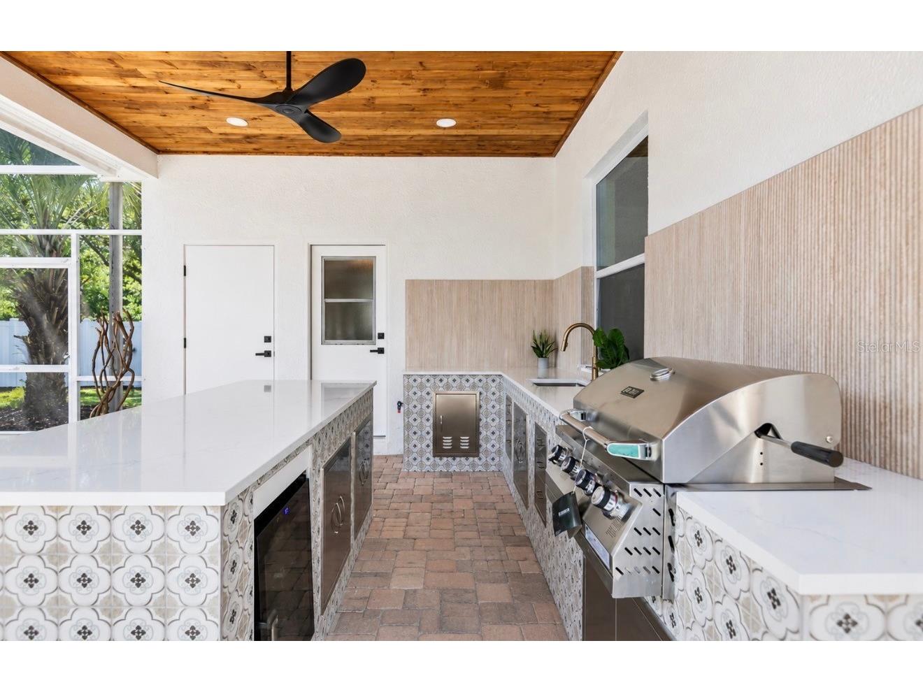 1534 E Lake Woodlands Parkway Oldsmar FL 34677 TB8509589 image47