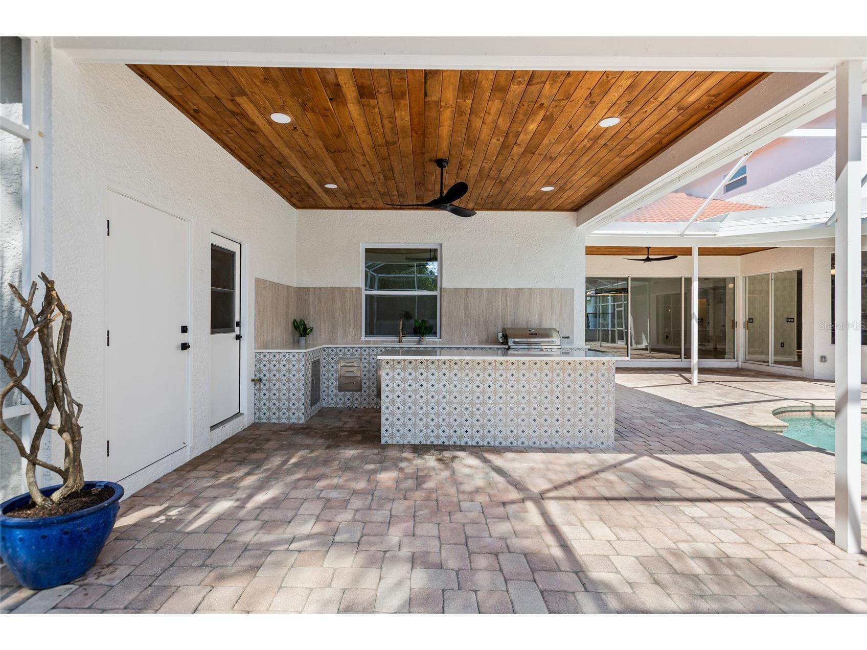1534 E Lake Woodlands Parkway Oldsmar FL 34677 TB8509589 image48