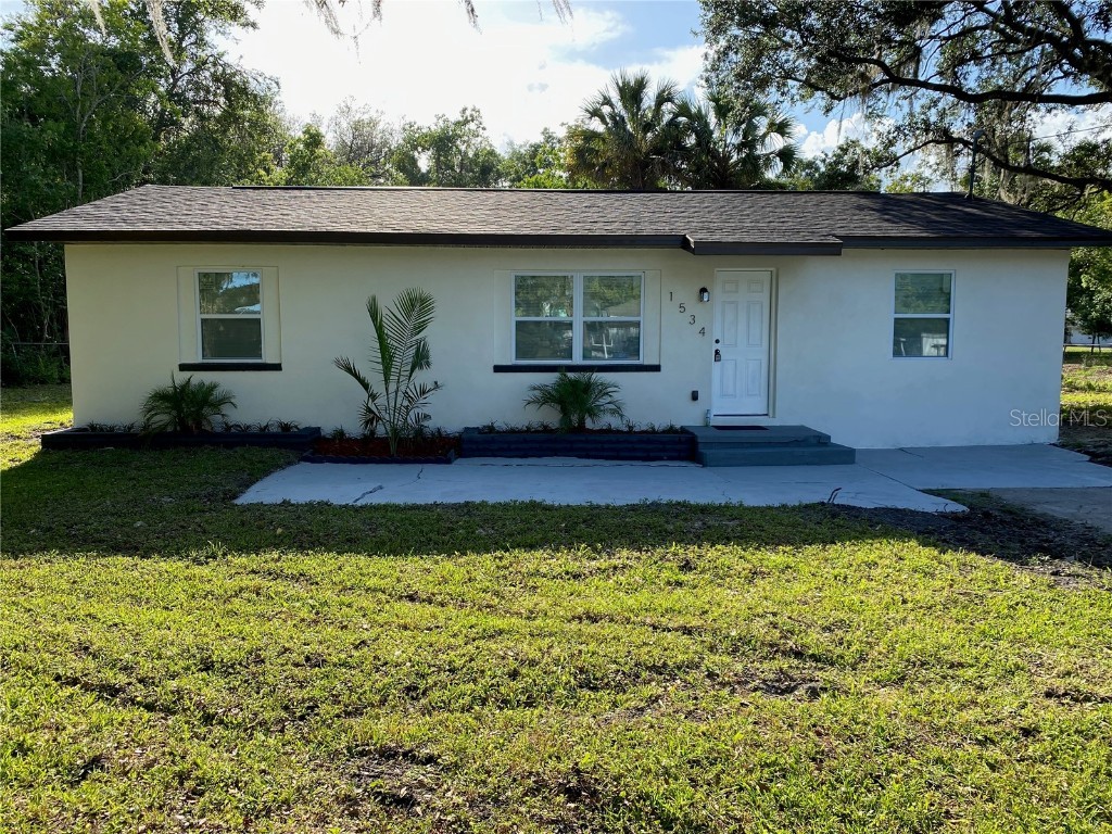 1534 Lakeside Drive Deland FL 32720 O6104986 image1