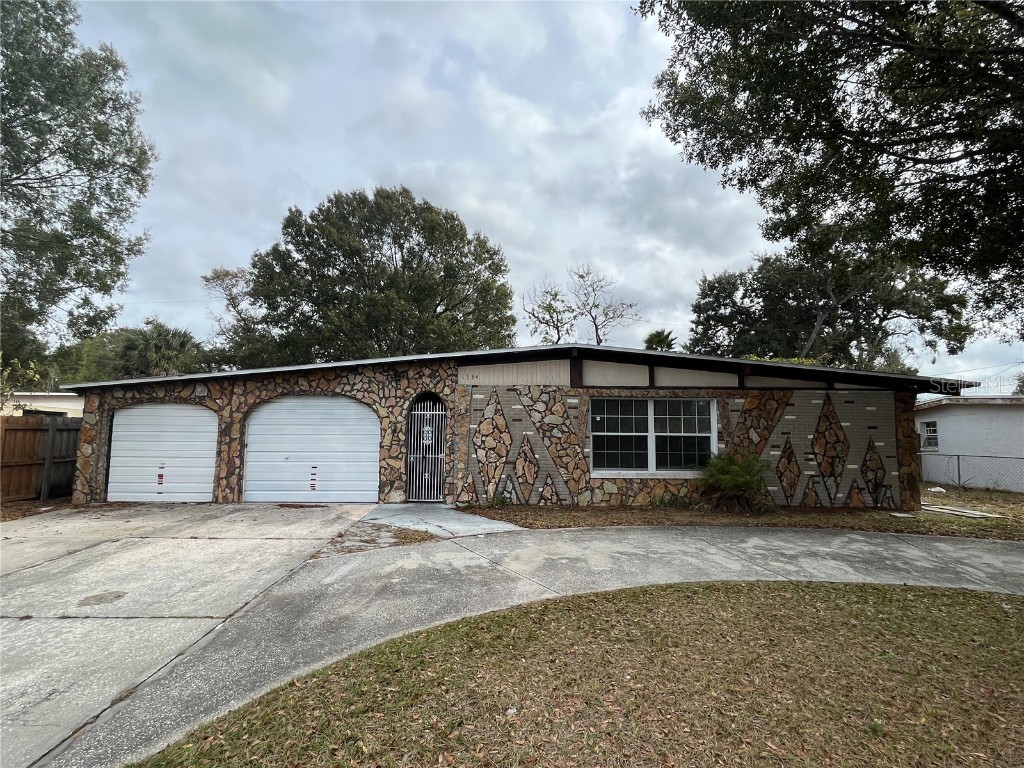 1534 Lancelot Loop Tampa FL 33619 U8225344 image1