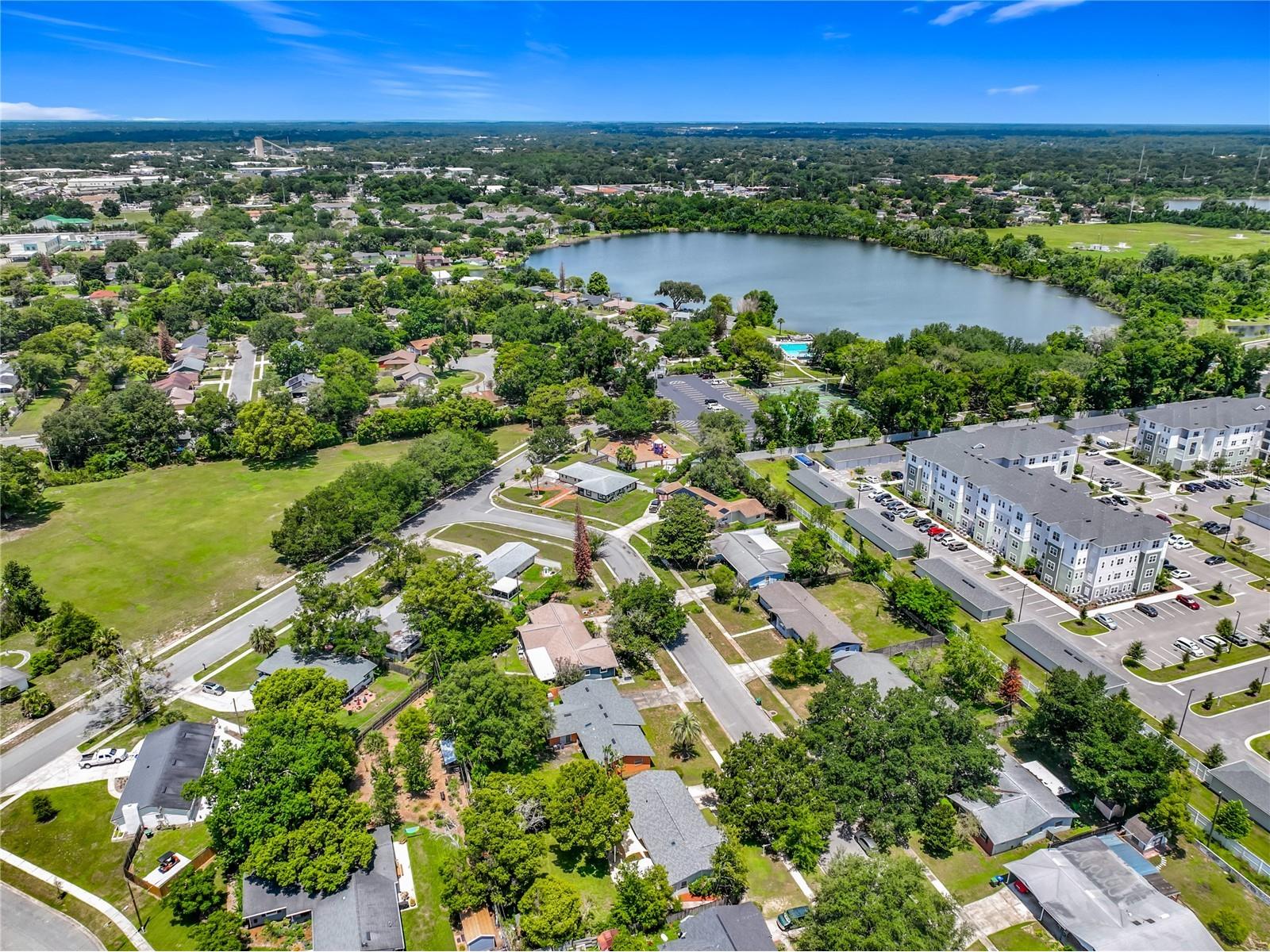 1534 Leeway Avenue Orlando FL 32810 - LAKE WESTON O6416035 image52