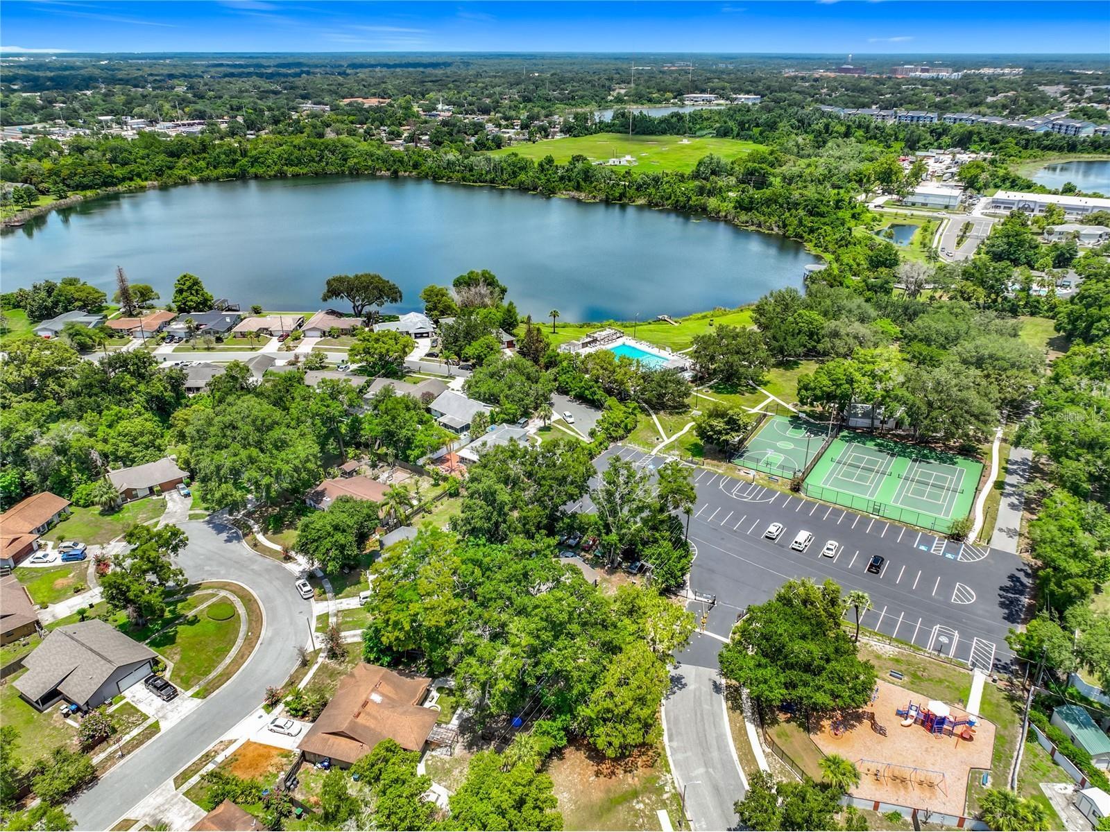 1534 Leeway Avenue Orlando FL 32810 - LAKE WESTON O6416035 image81