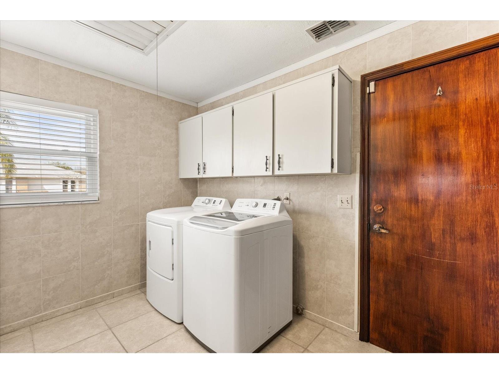 1534 Perez Orlando FL 32825 O6384532 image22