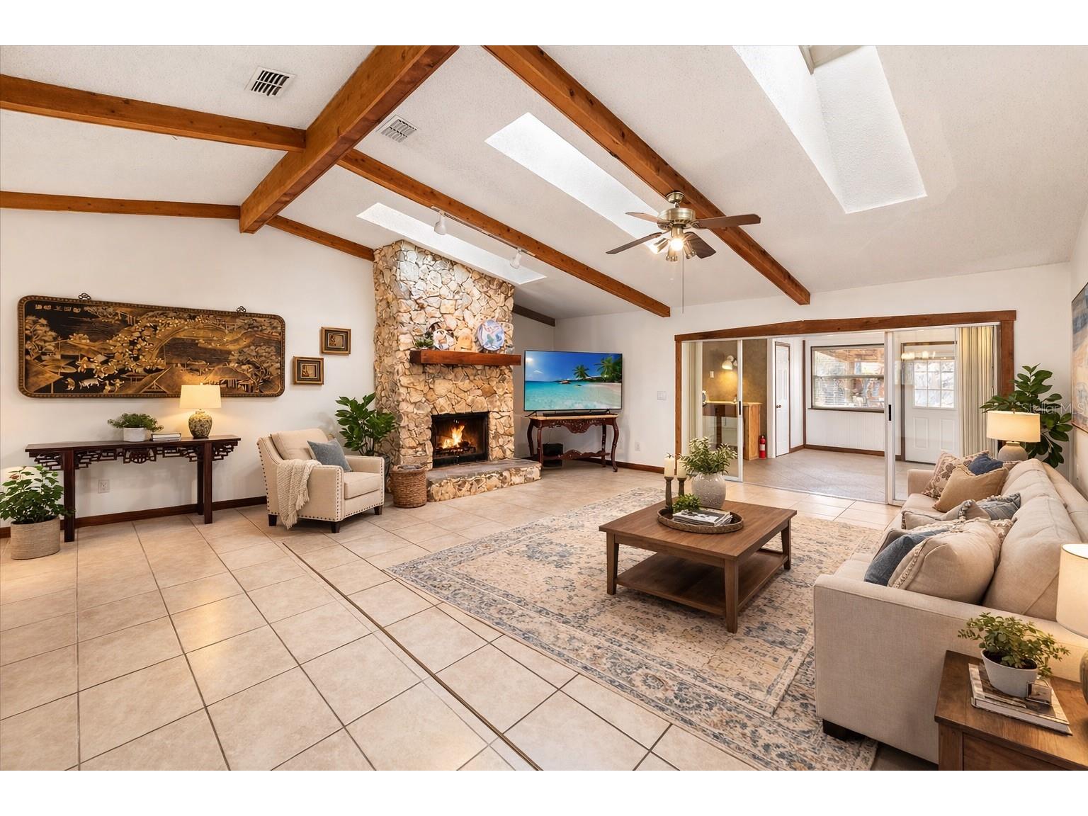 1534 Perez Orlando FL 32825 O6384532 image4