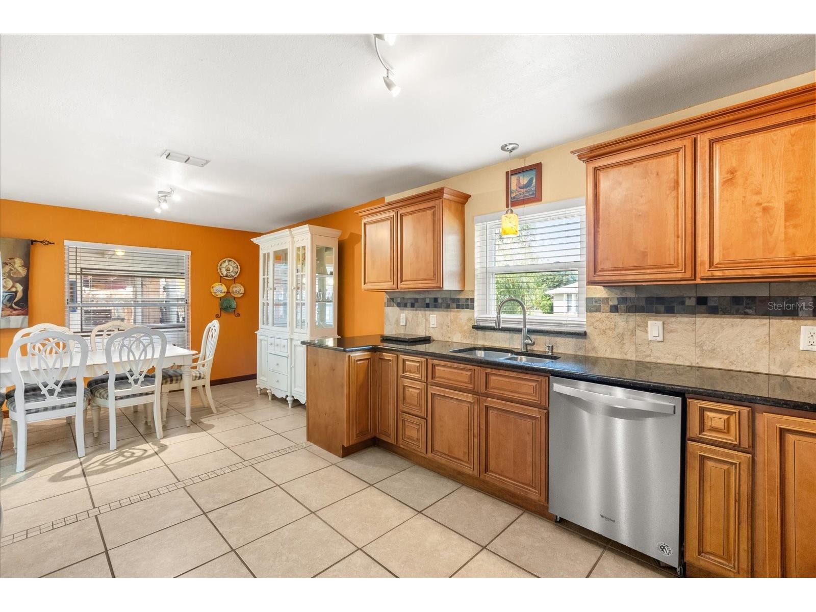 1534 Perez Orlando FL 32825 O6384532 image8