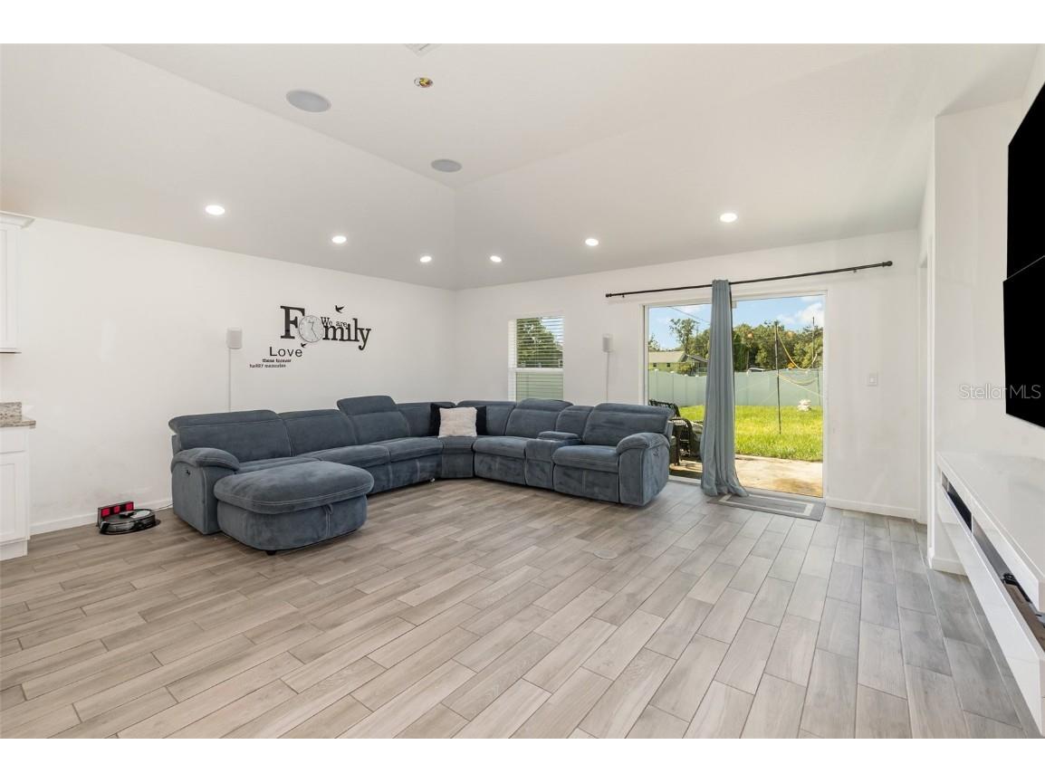 1534 Pine Street Orlando FL 32824 TB8413865 image7