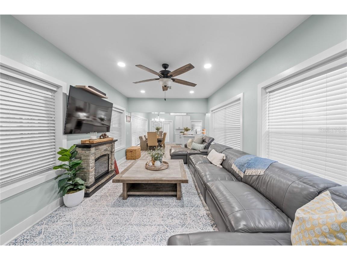 15340 SE 140th Avenue Road Weirsdale FL 32195 OM715427 image14