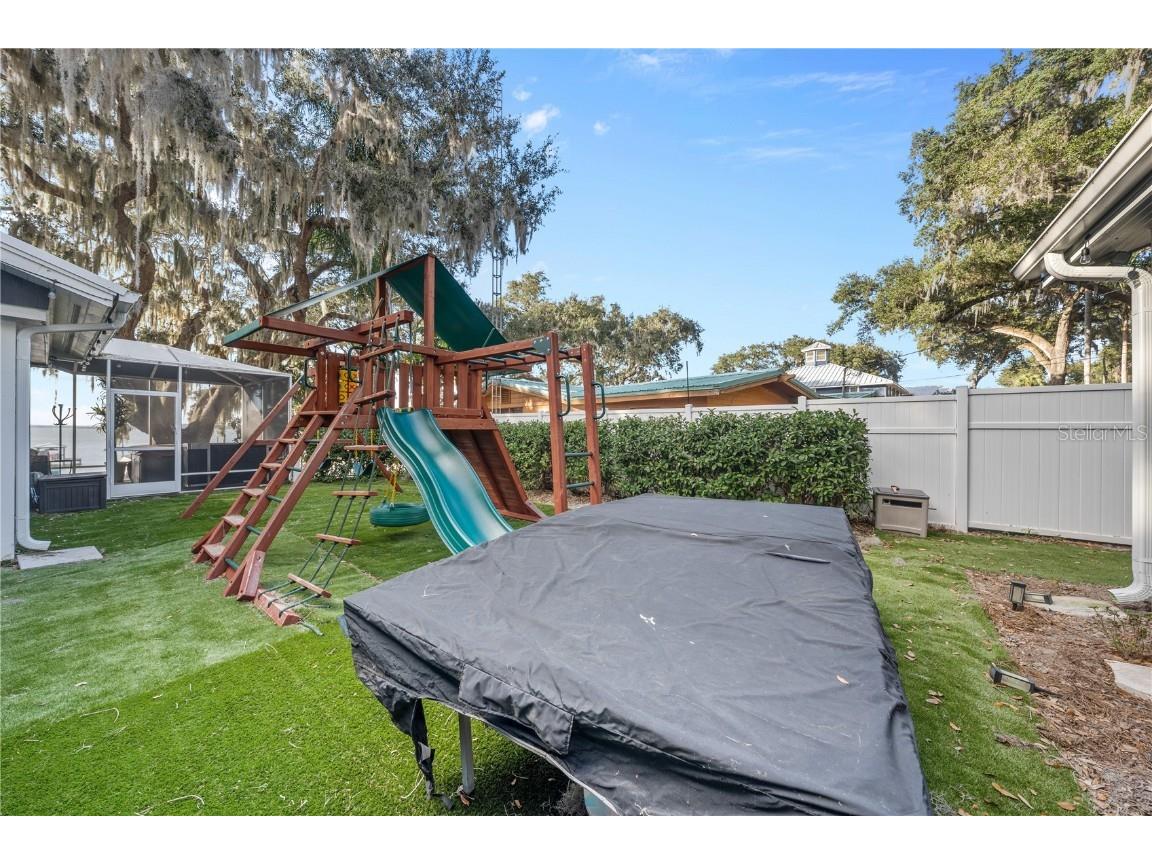 15340 SE 140th Avenue Road Weirsdale FL 32195 OM715427 image63