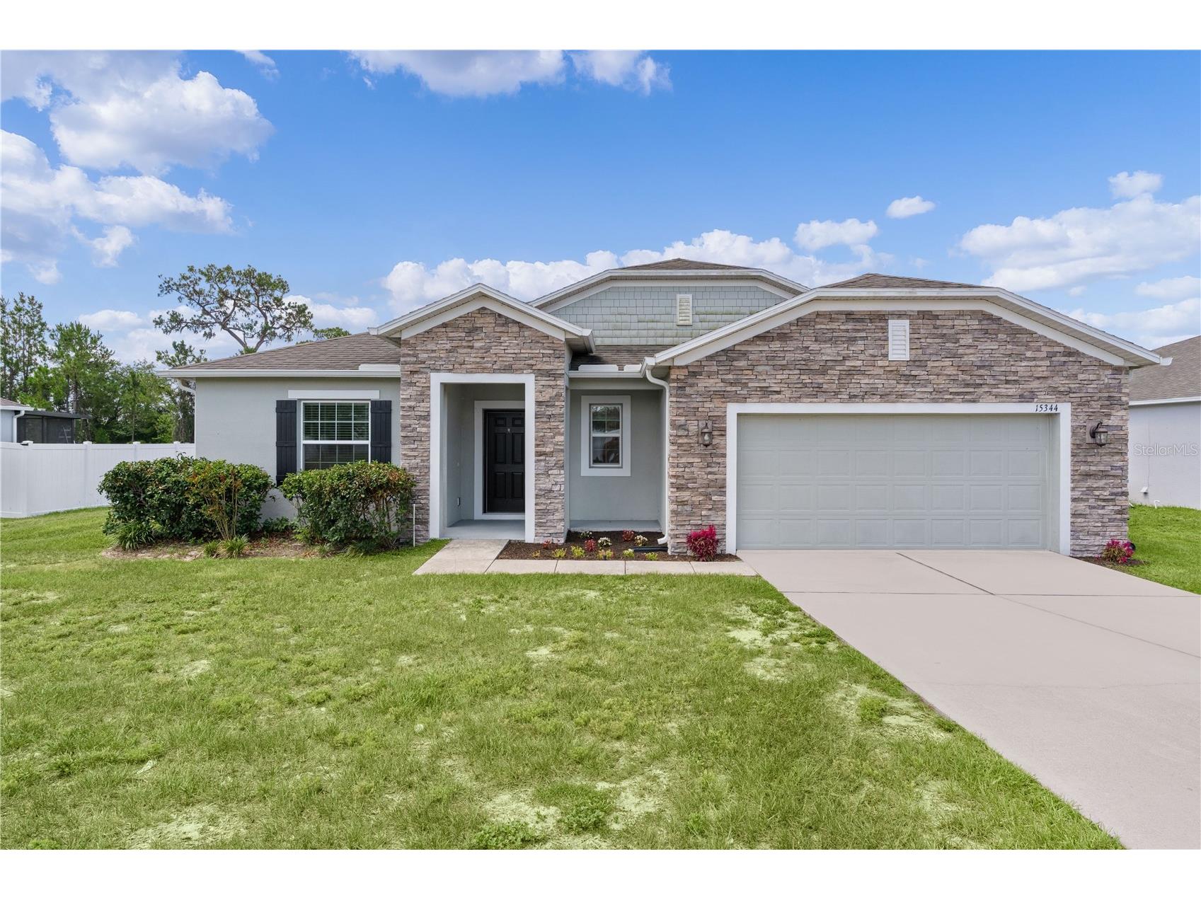 15344 White Tail Loop Mascotte FL 34753 G5113817 image1