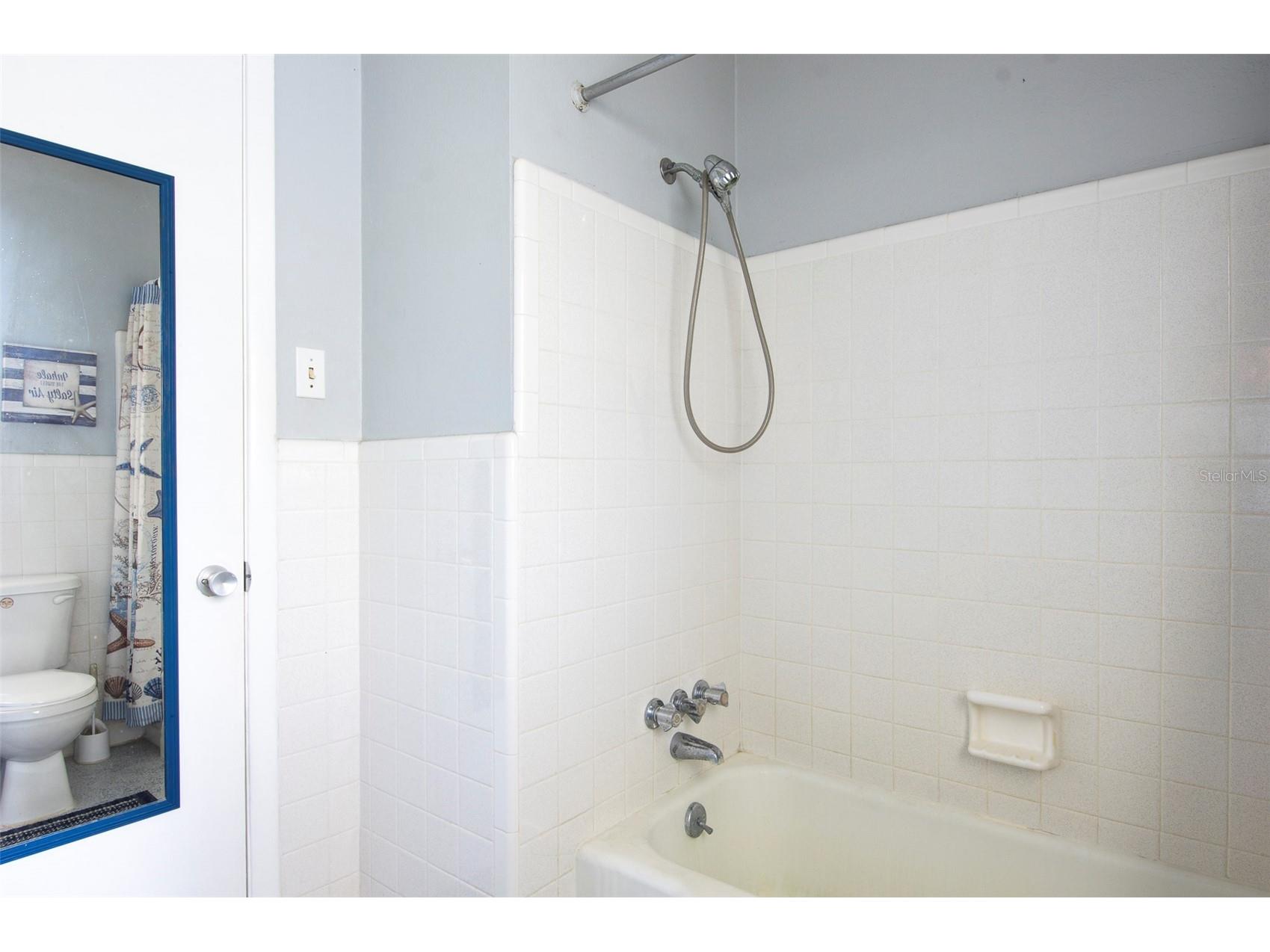 15348 Bedford Circle W Clearwater FL 33764 TB8492507 image16