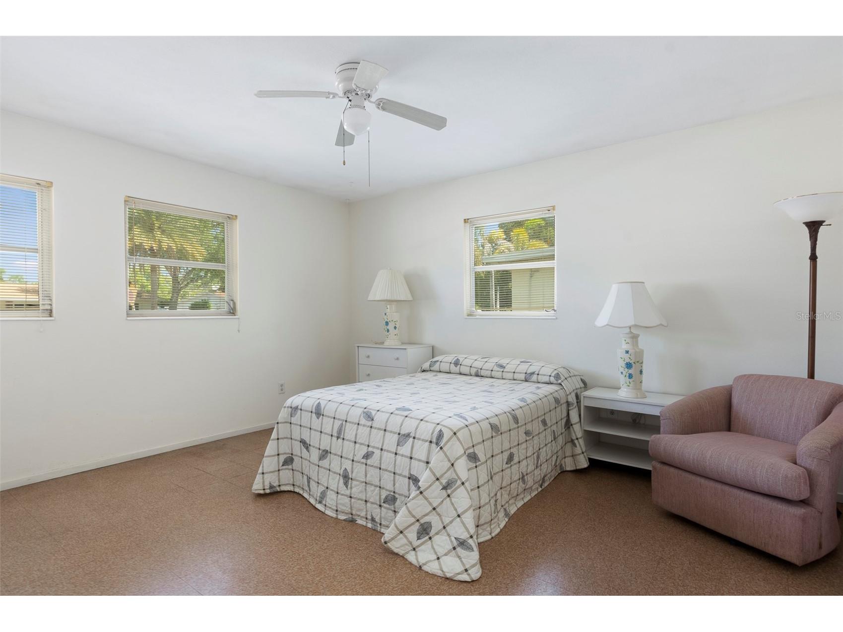 15348 Bedford Circle W Clearwater FL 33764 TB8492507 image20