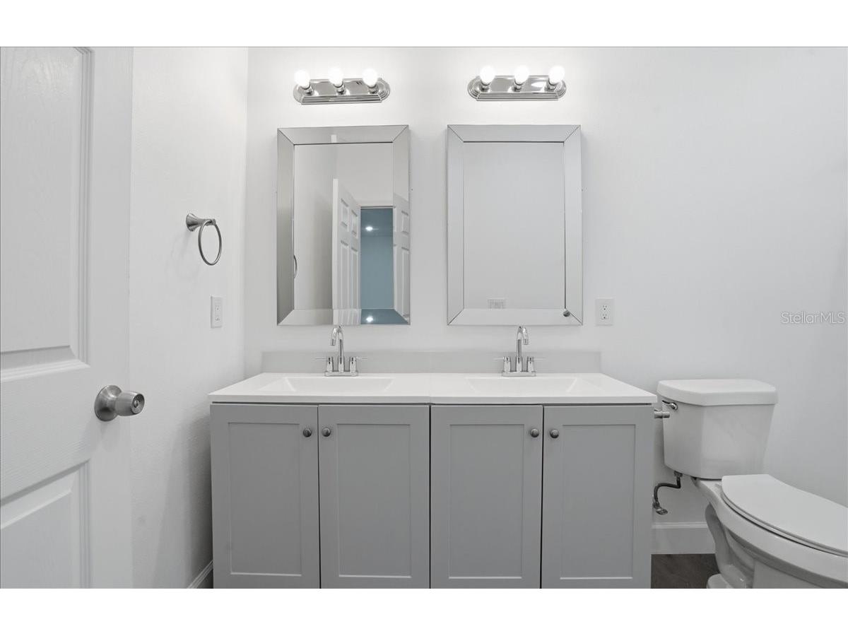 1535 13th Street S Saint Petersburg FL 33705 TB8482238 image17